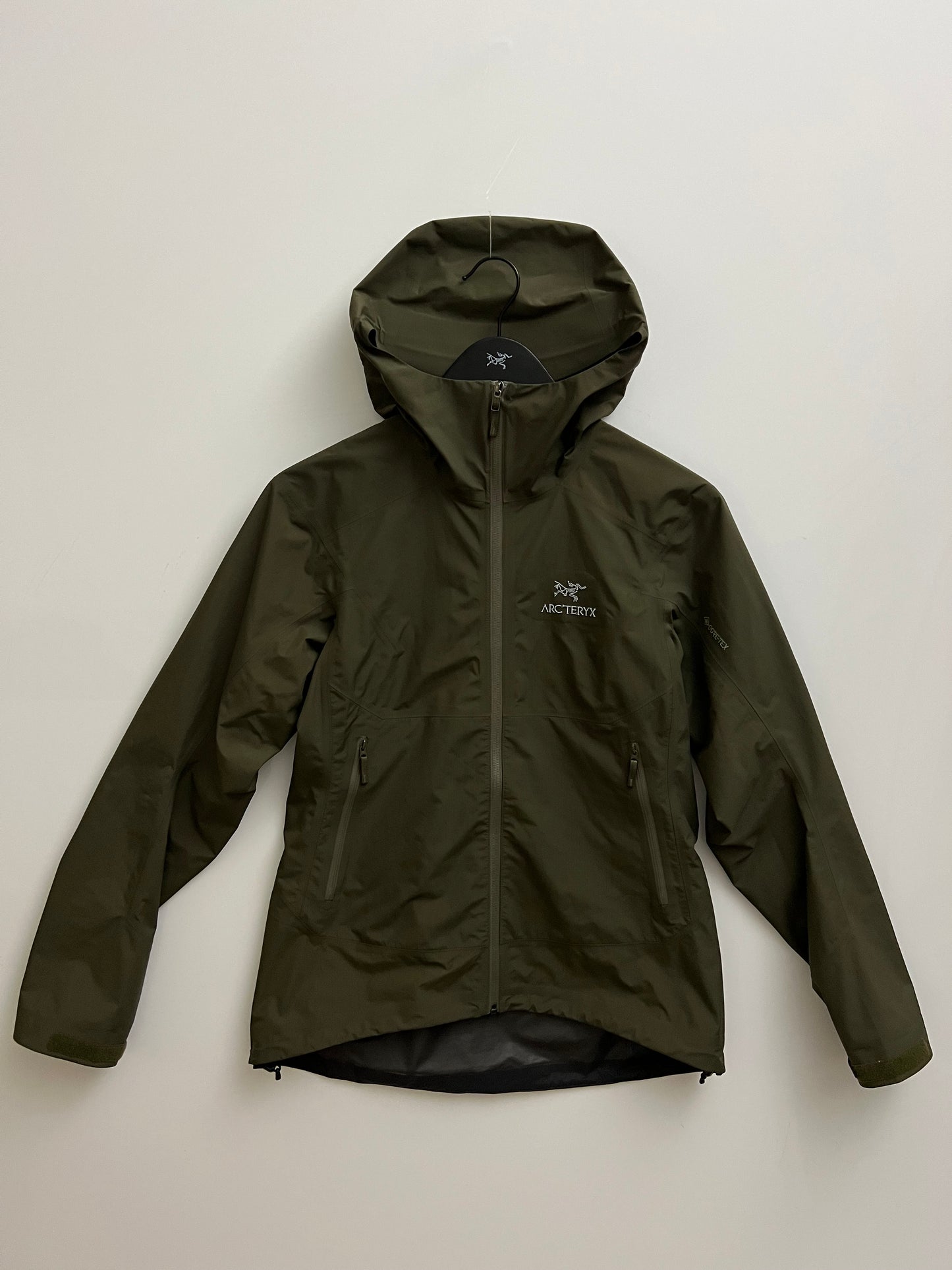 Arc’teryx Zeta SL Jacket Green Women’s M Medium Gore-Tex