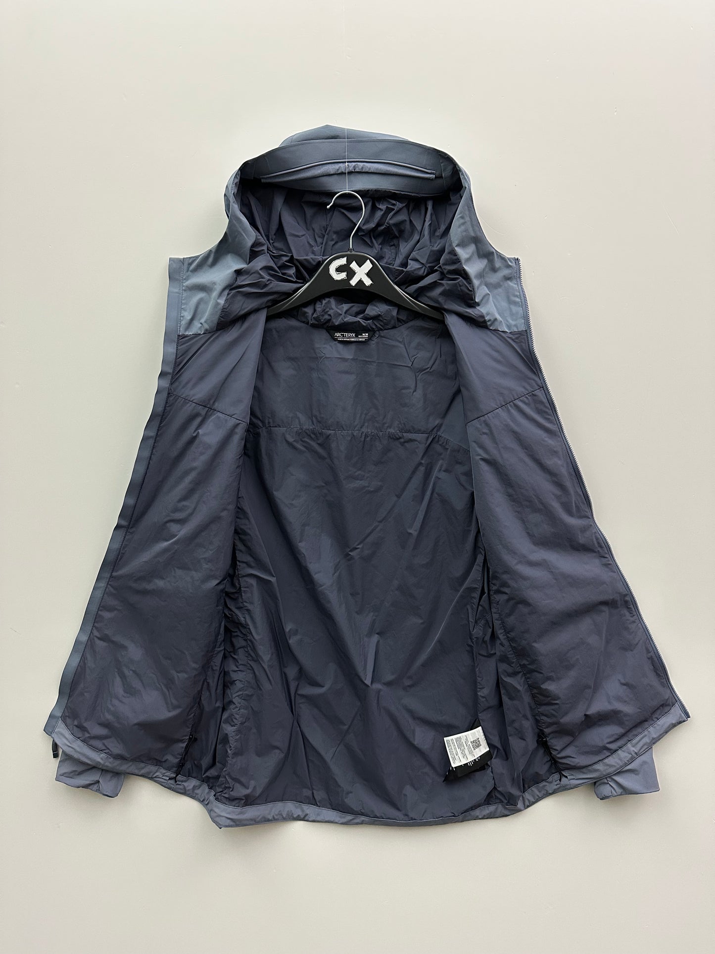 Arc’teryx Proton Hybrid Hoody Stratus Men’s M Medium Gore-Tex Infinium RECCO