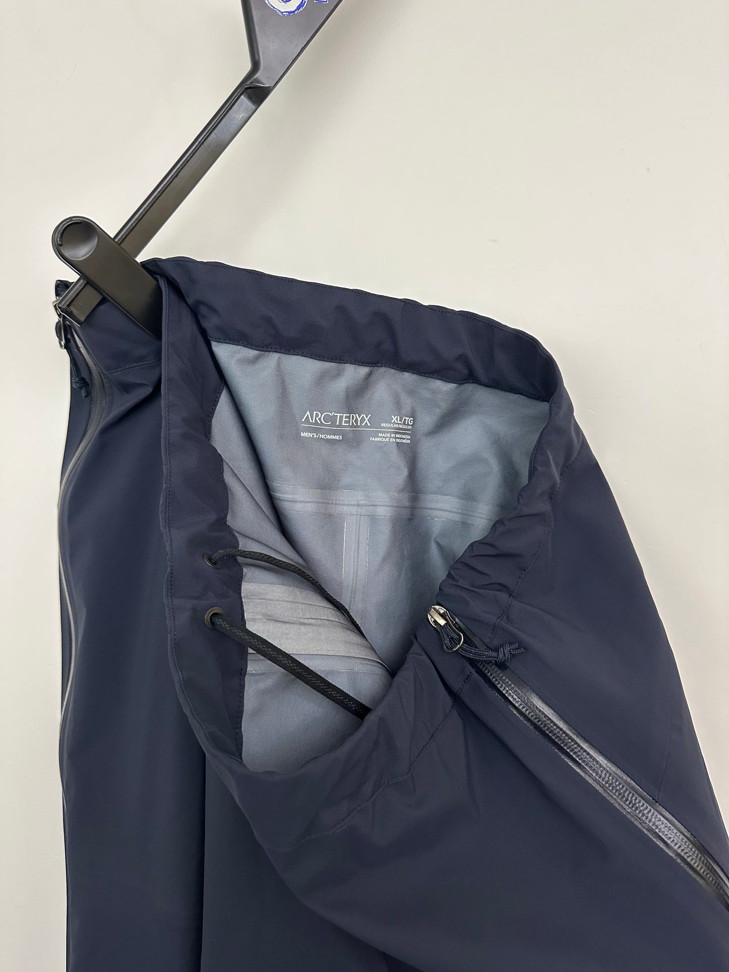 Arc'teryx Beta Pant Black Sapphire Blue Men’s XL Extra Large Gore-Tex