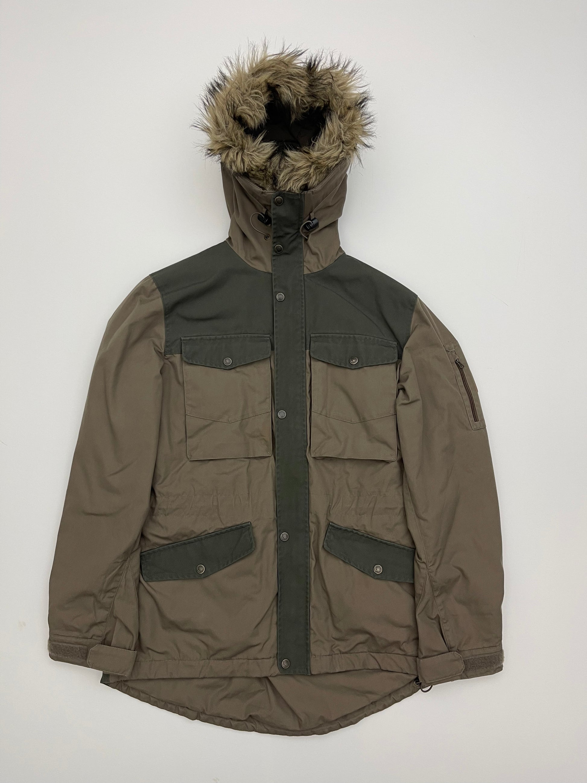Fjallraven Sarek Winter Jacket Men s M Medium Chamonyx