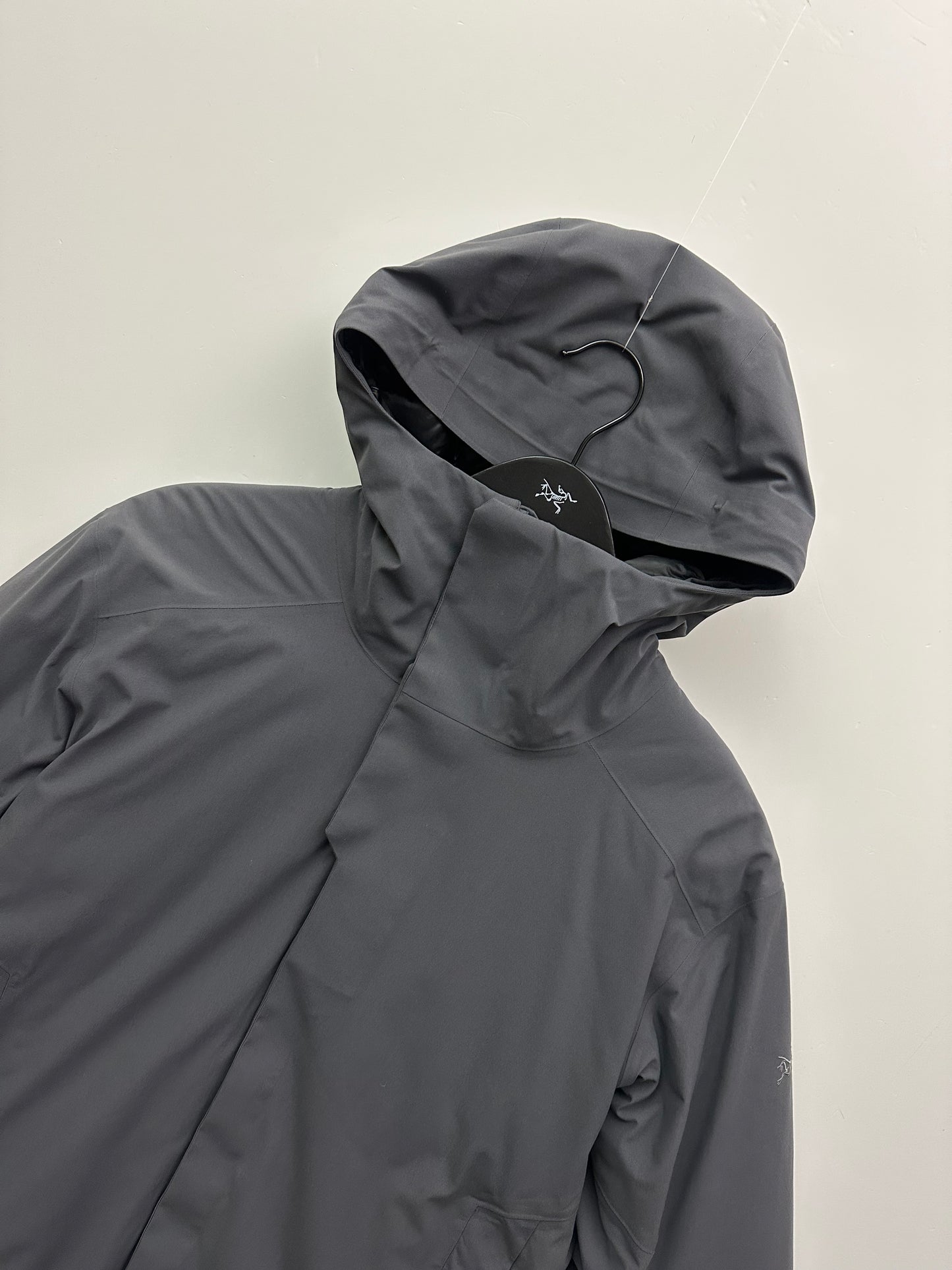 Arc’teryx Thorsen Parka Grey Men’s M Medium Gore-Tex
