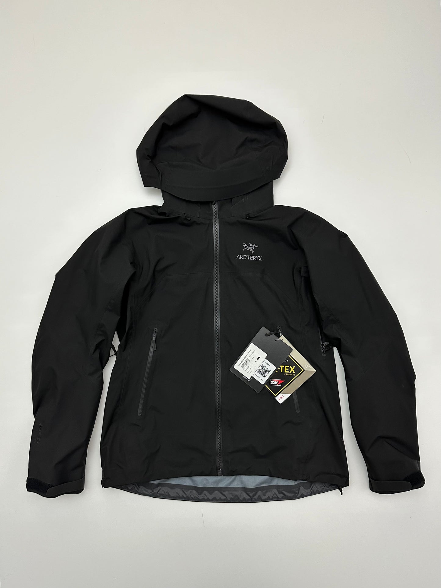 Arc’teryx Beta AR Jacket Black Women’s M Medium Gore-Tex Pro RECCO