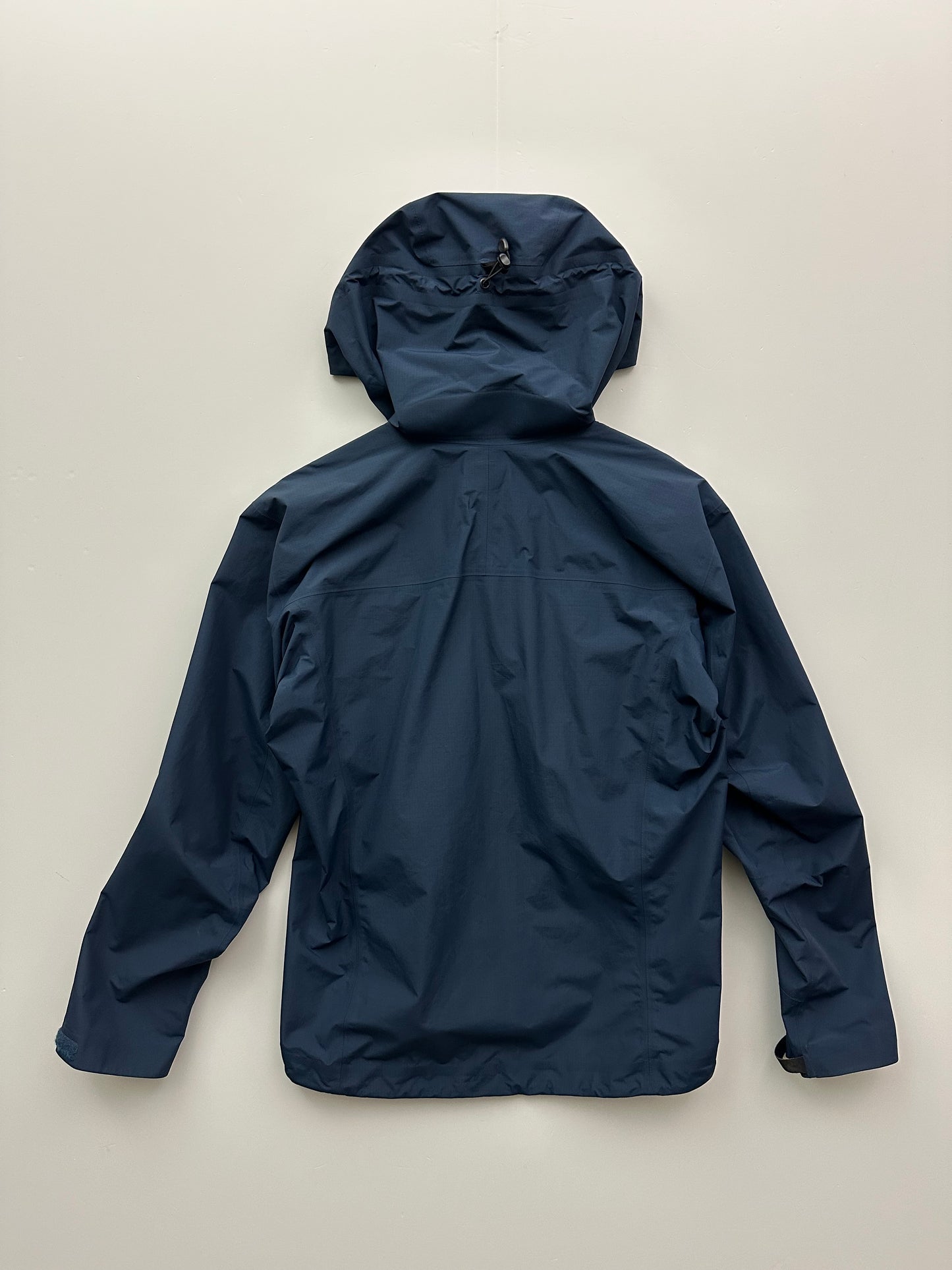 Arc’teryx Beta SL Jacket Nocturne Blue Men’s S Small Gore-Tex