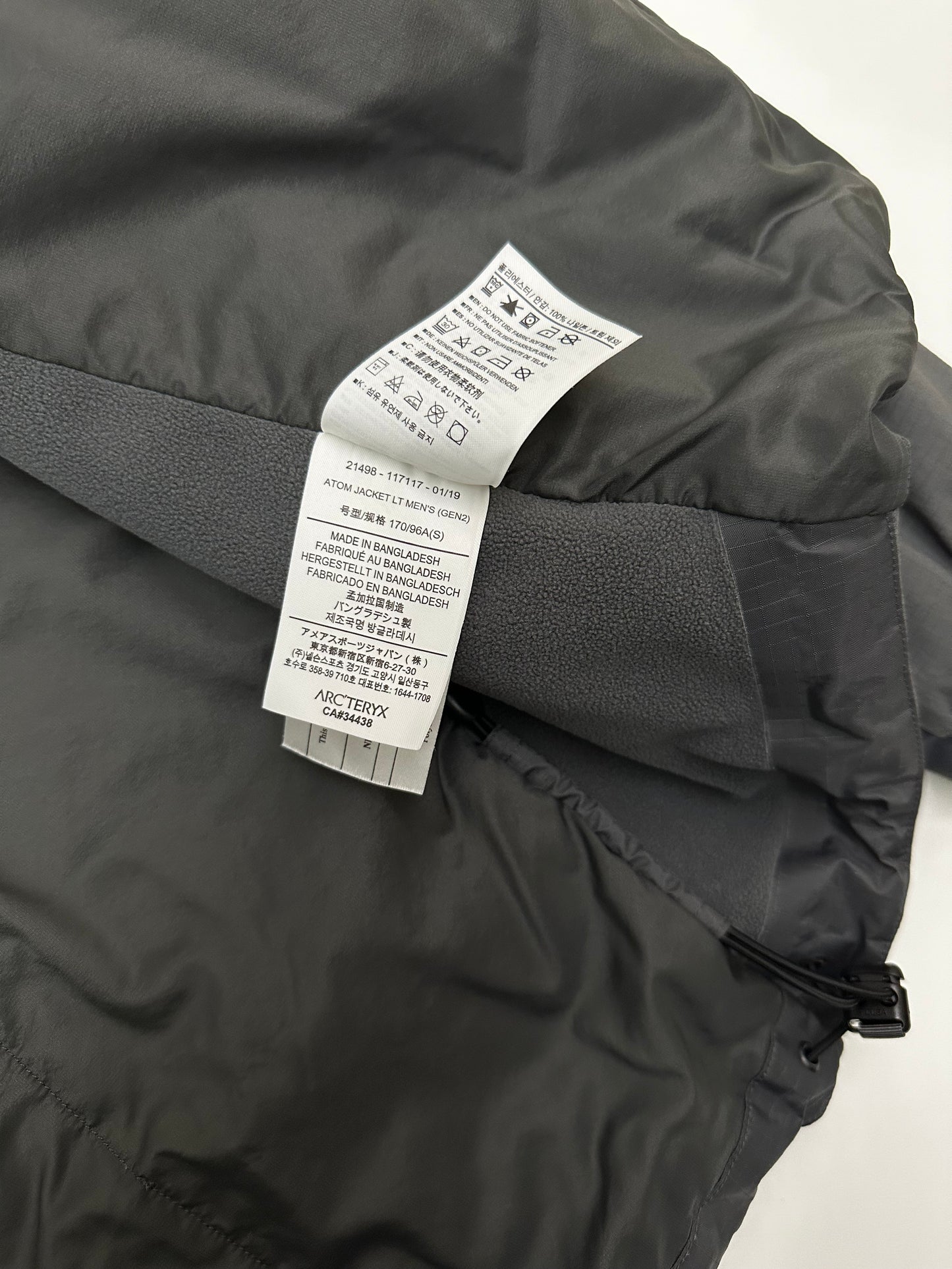 Arc’teryx LEAF Atom LT Jacket Gen2 Wolf Grey Men’s S Small