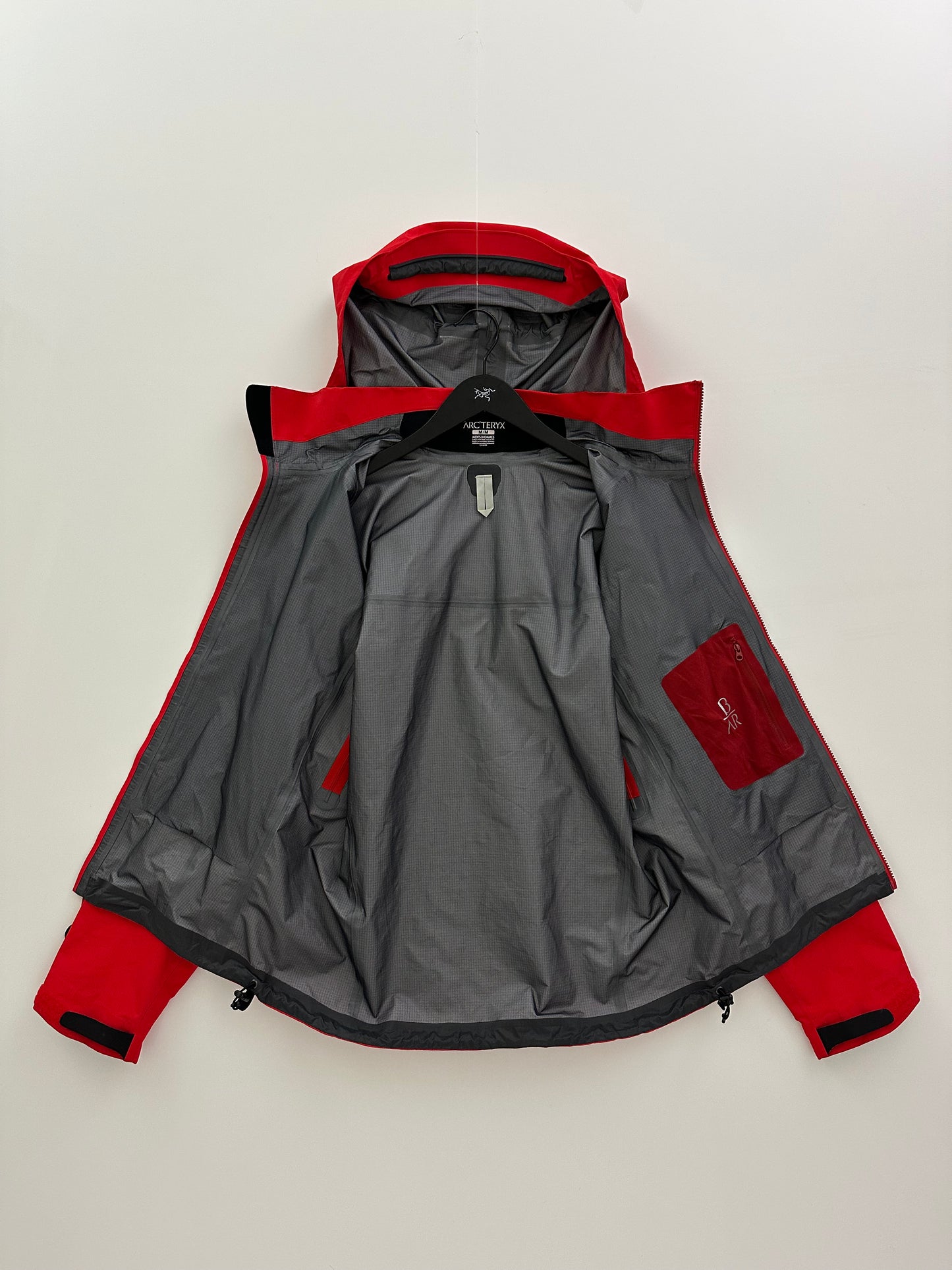 Arc’teryx Beta AR Jacket Red Men’s M Medium Gore-Tex Pro