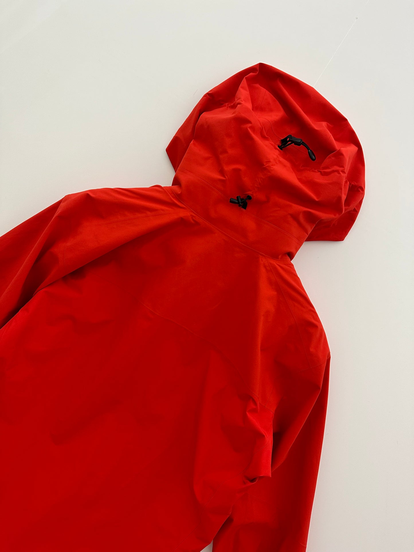 Arc’teryx Beta AR Jacket Red Men’s S Small Gore-Tex Pro RECCO