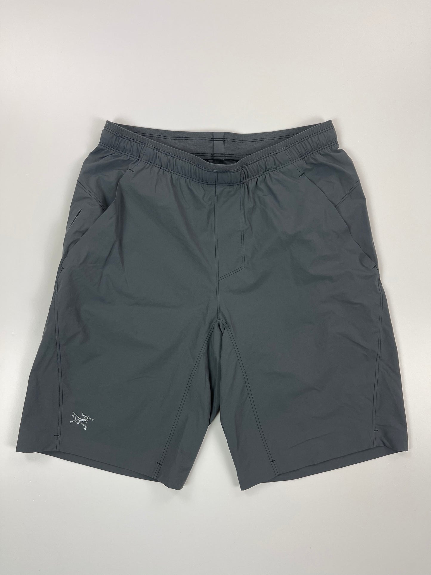 Arc’teryx Aptin Shorts XS Extra Small Grey