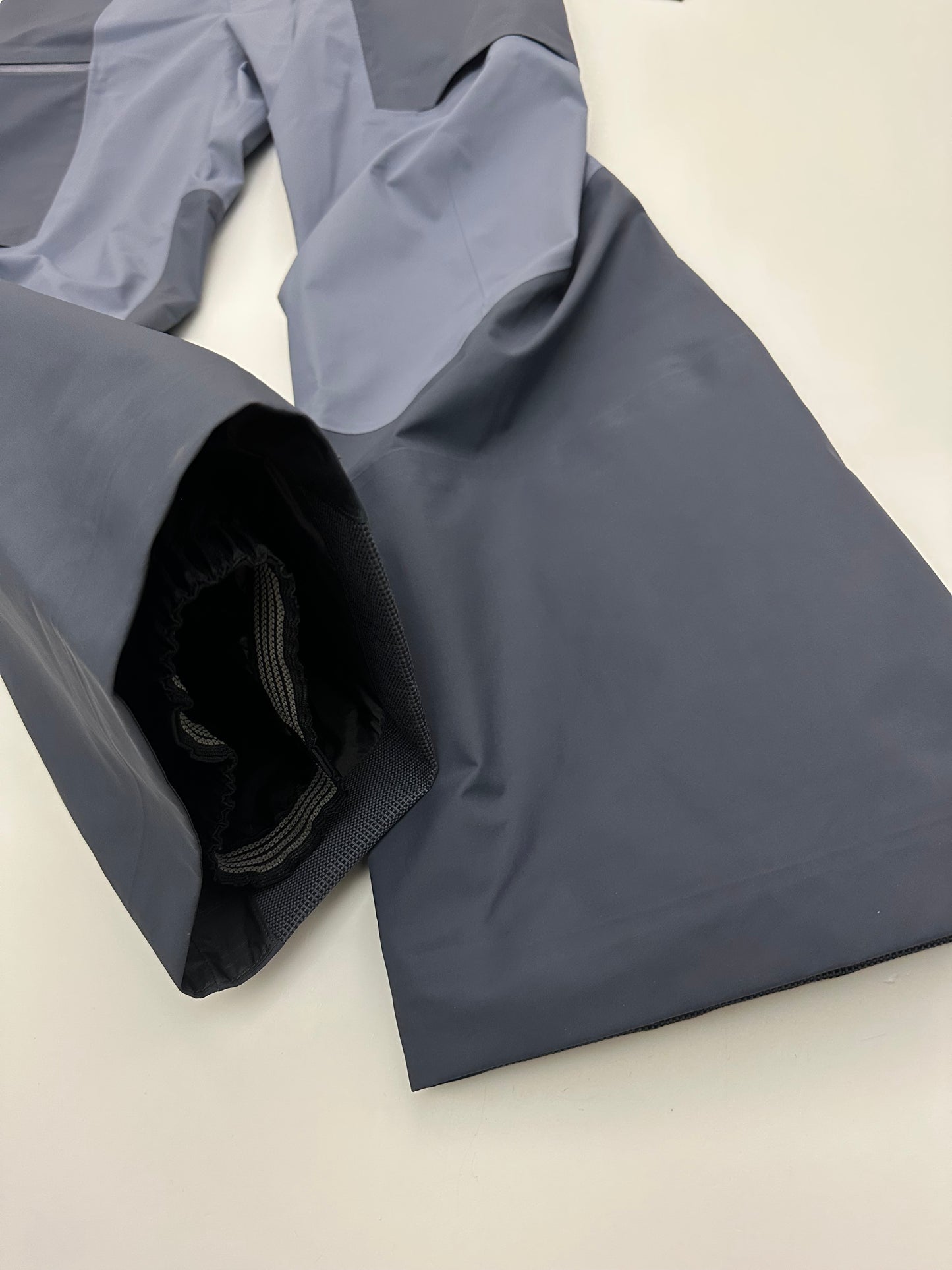 Arc'teryx Sabre Bib Stratus Blue Men’s M Medium Gore-Tex RECCO