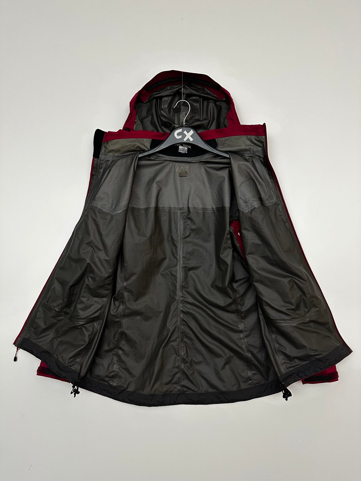 Arc’teryx Zeta LT Hybrid Jacket Red Women’s L Large Gore-Tex