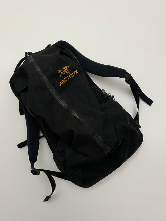 Arc’teryx Arro 22 Backpack Black