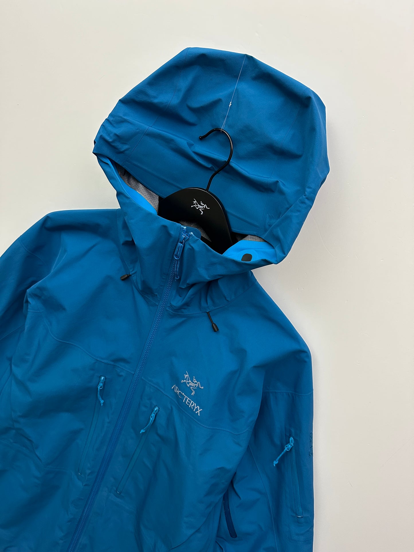 Arc’teryx Alpha SV Jacket Blue Men’s XL Extra Large Gore-Tex Pro