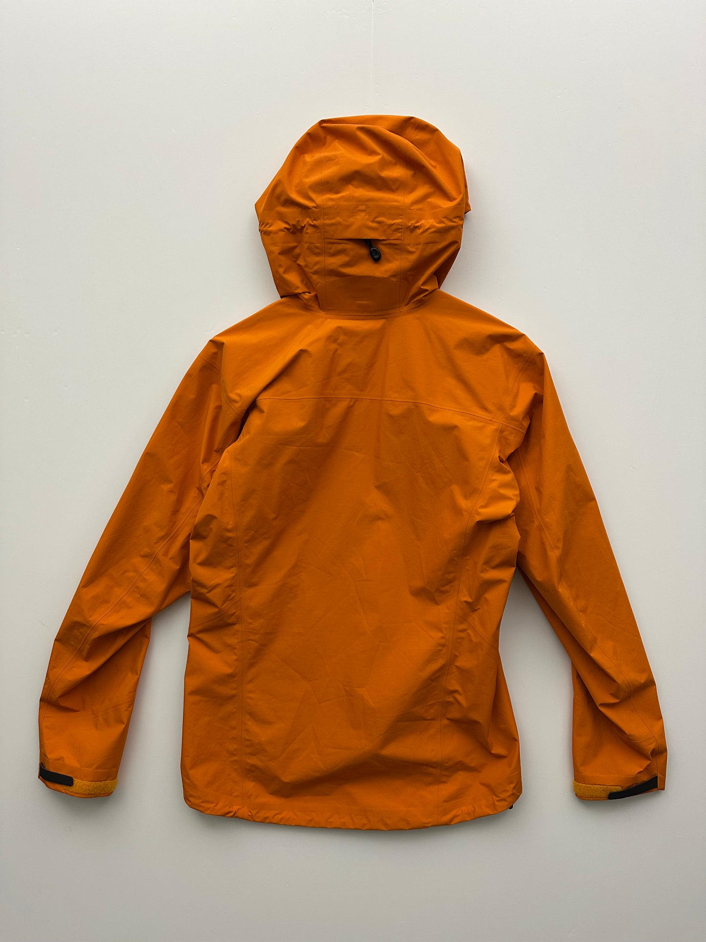 Arc’teryx Zeta SL Jacket Orange Men’s S Small Gore-Tex