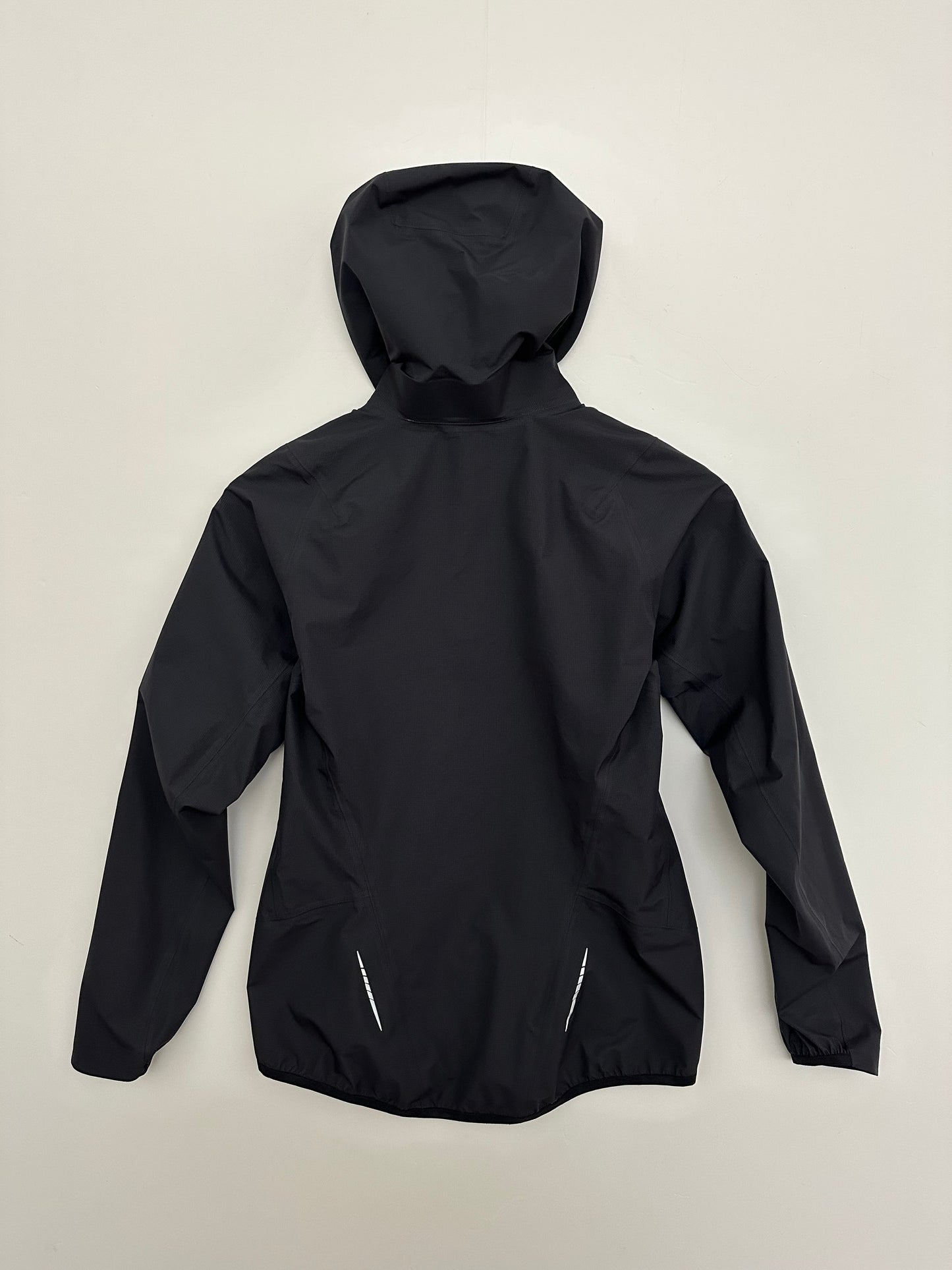 Arc’teryx Norvan Jacket Black Women’s S Small Gore-Tex