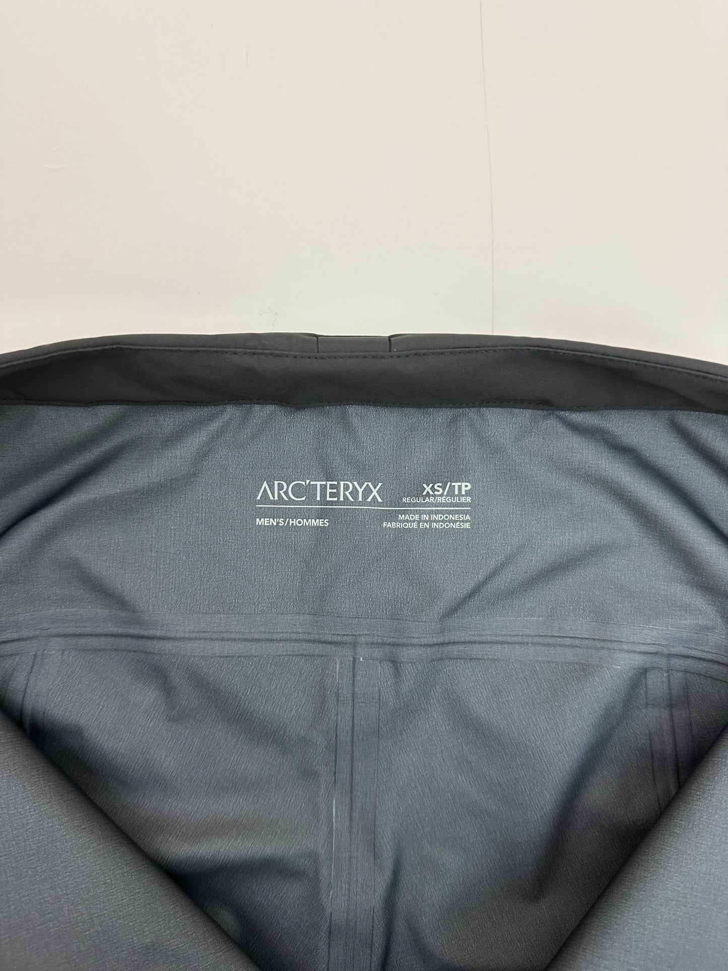 Arc'teryx Beta AR Pant Cloud Grey Men’s XS Extra Small Gore-Tex Pro RECCO