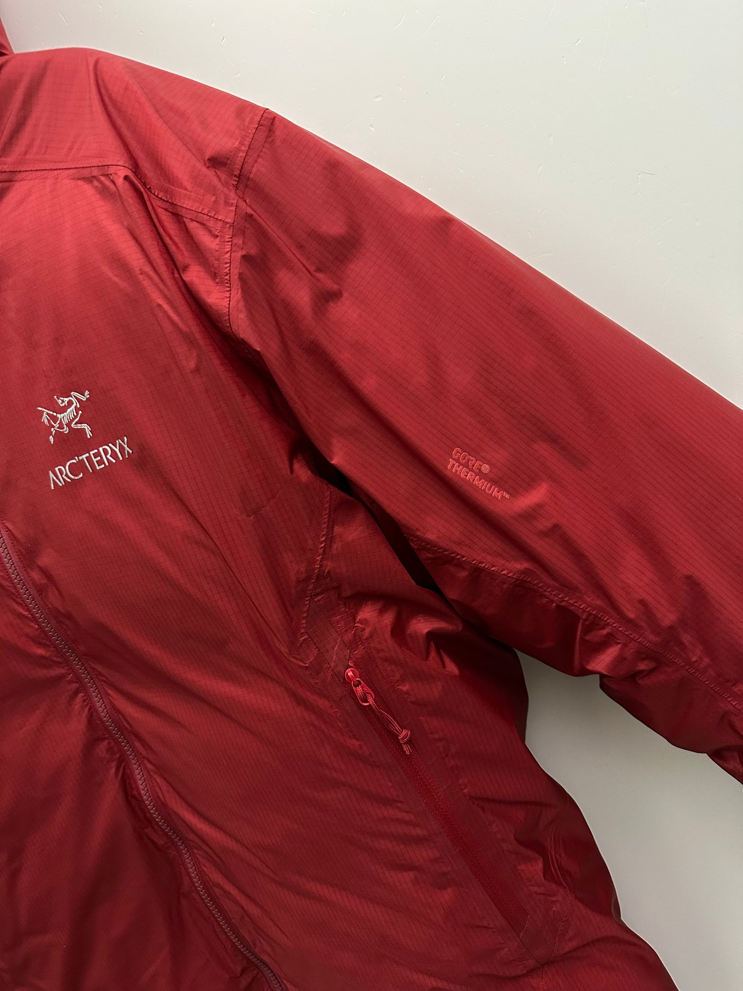 Arc’teryx Firebee AR Parka Red Men’s M Medium Gore Thermium