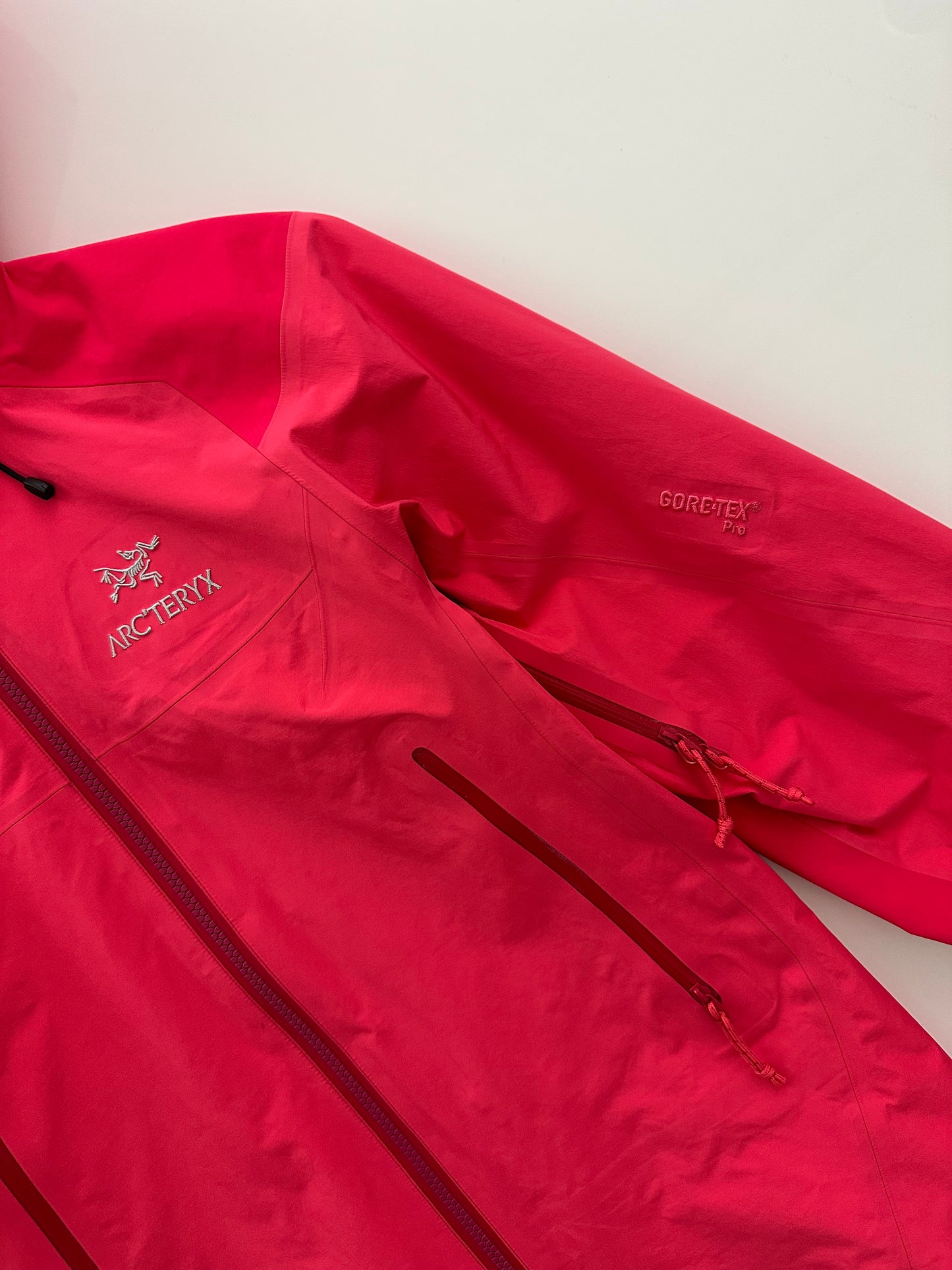 Arc'teryx Beta AR Jacket Pink Women's S Small Gore-Tex Pro