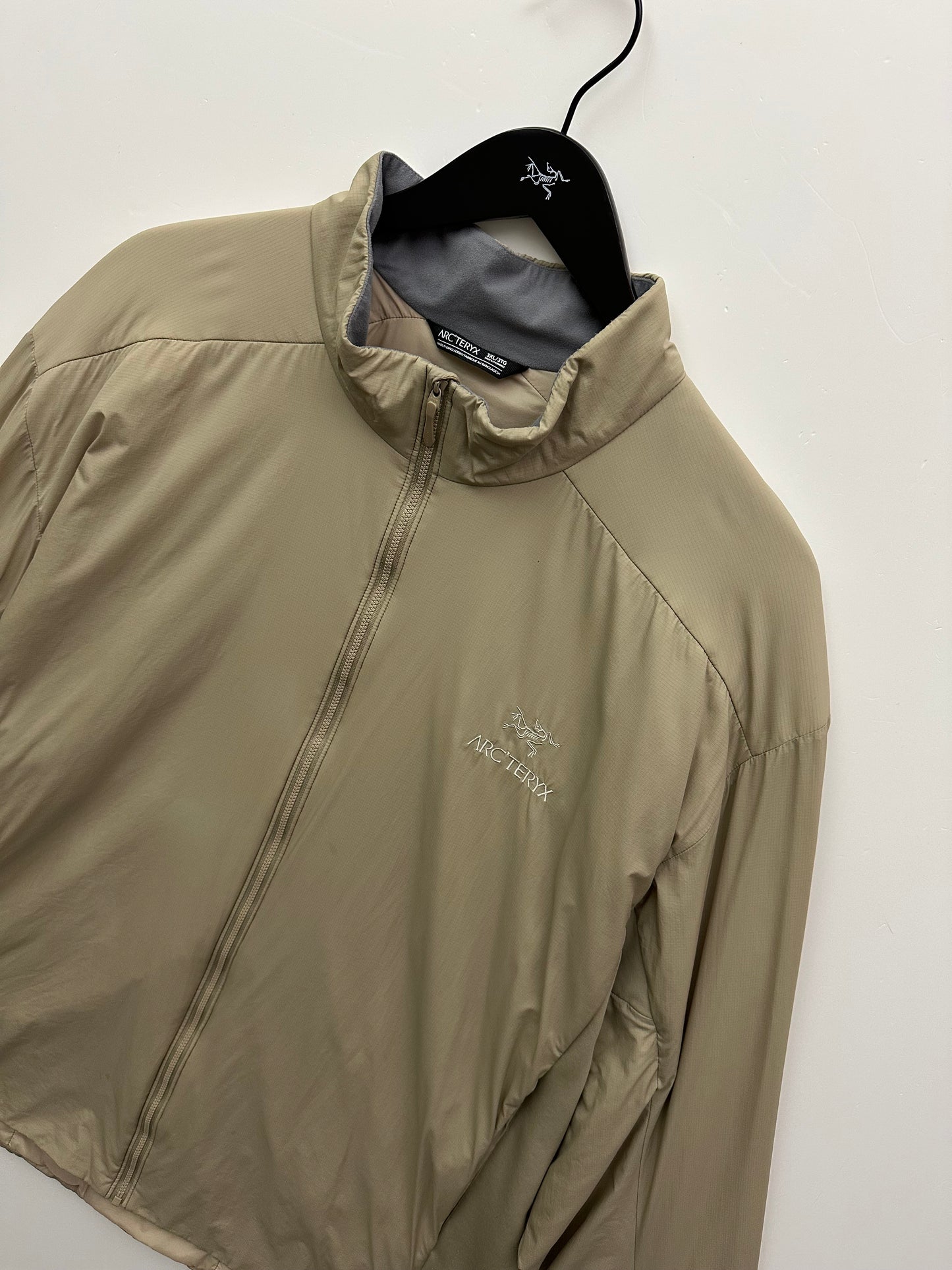 Arc’teryx Atom Jacket Smoke Bluff Men’s 3XL / XXXL