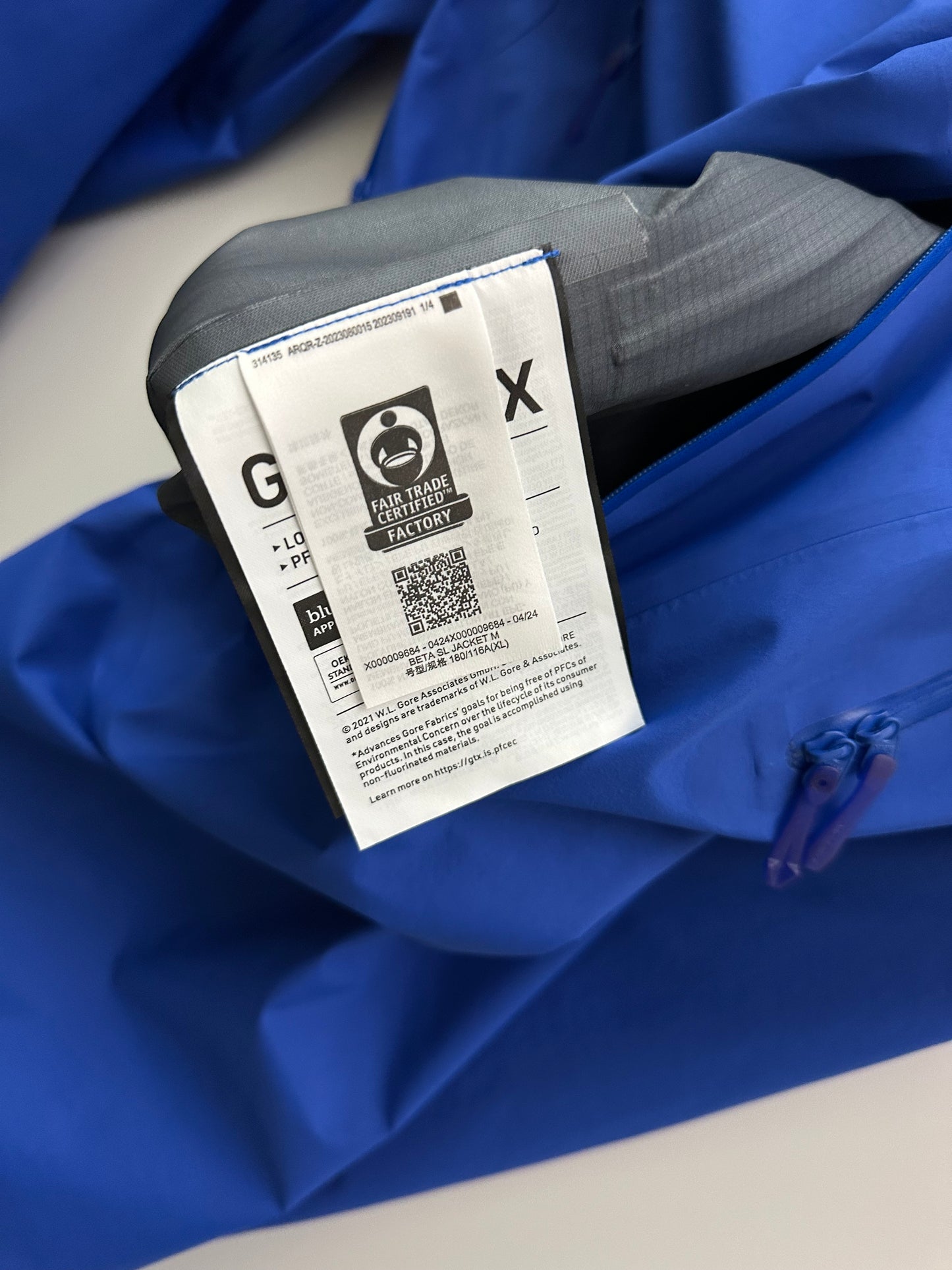 Arc’teryx Beta SL Jacket Vitality Blue Men’s XL Extra Large Gore-Tex RECCO