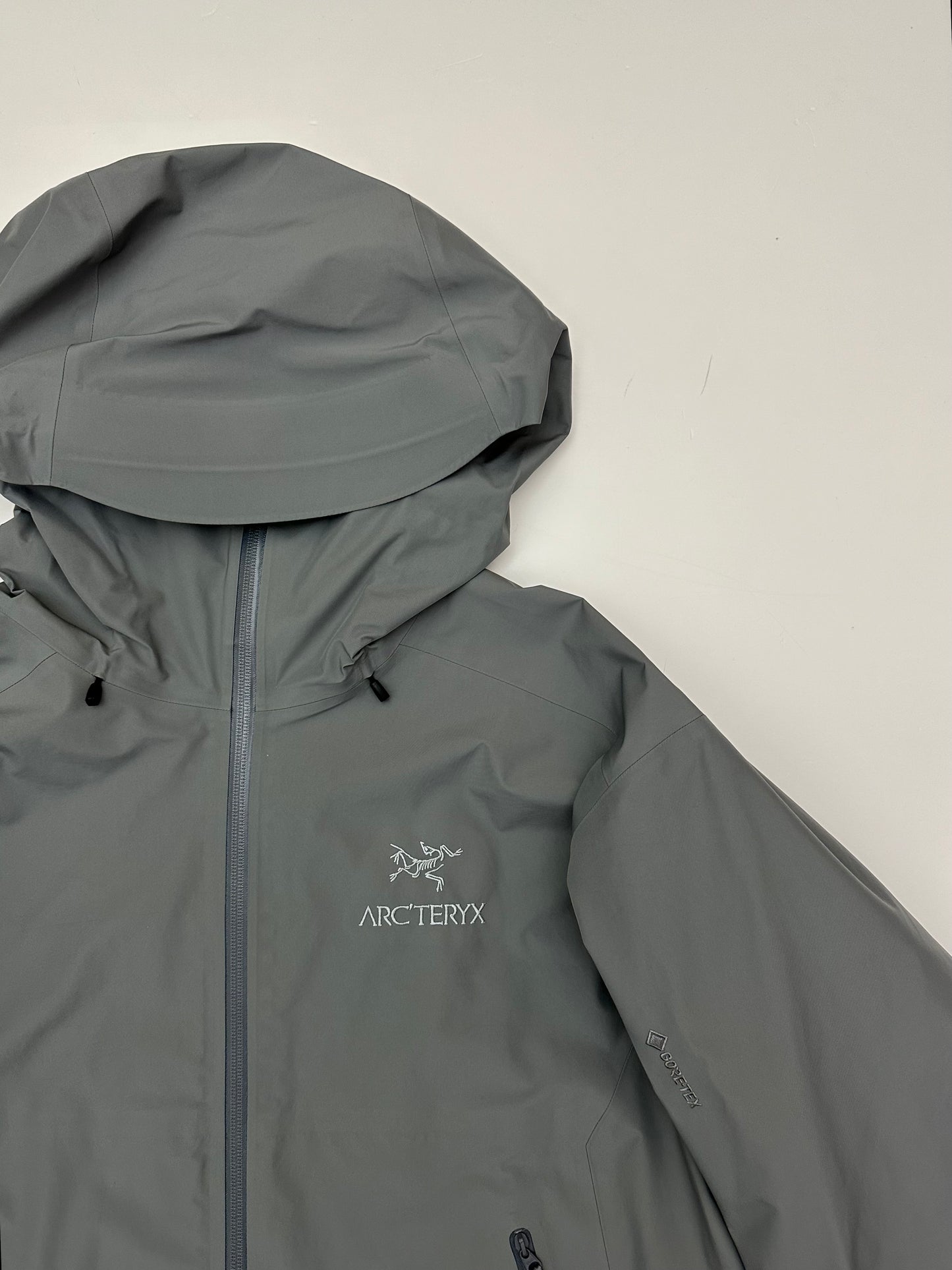 Arc’teryx Beta LT Jacket Binary Grey Men’s L Large Gore-Tex