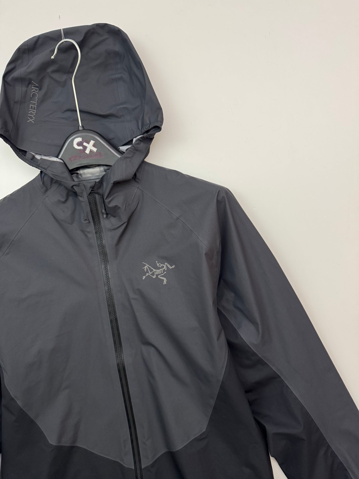 Arc'teryx Norvan Shell Jacket Black Grey Men's Small Gore-Tex RECCO