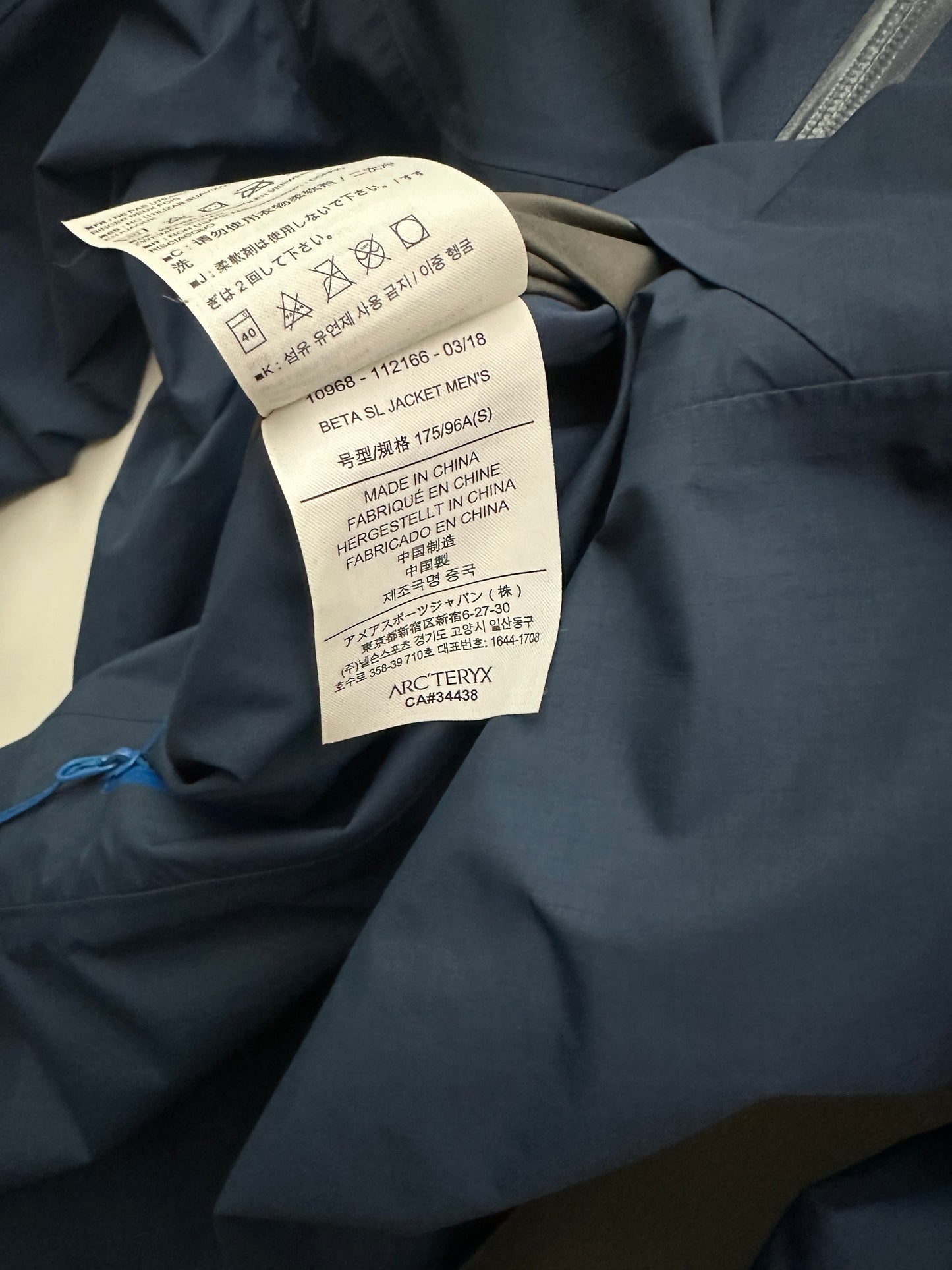 Arc’teryx Beta SL Jacket Nocturne Blue Men’s S Small Gore-Tex