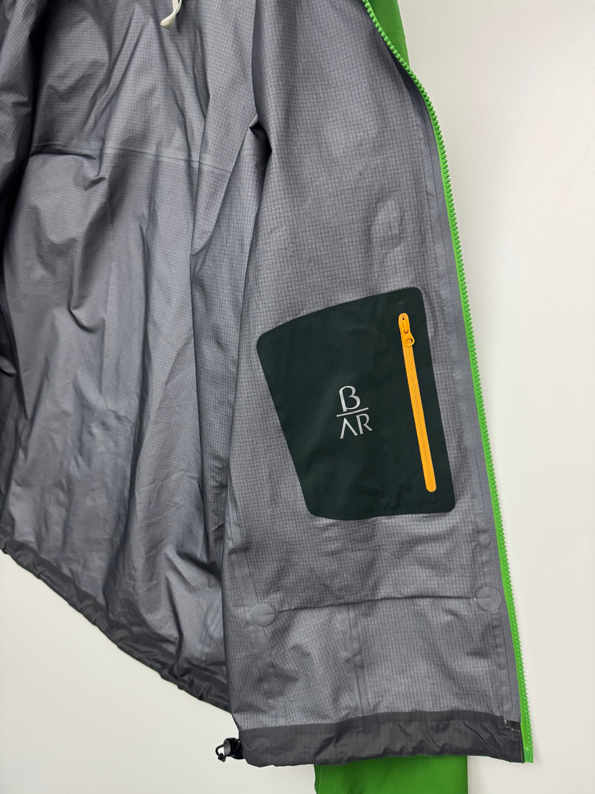 Arc’teryx Beta AR Jacket Green Men’s L Large Gore-Tex Pro