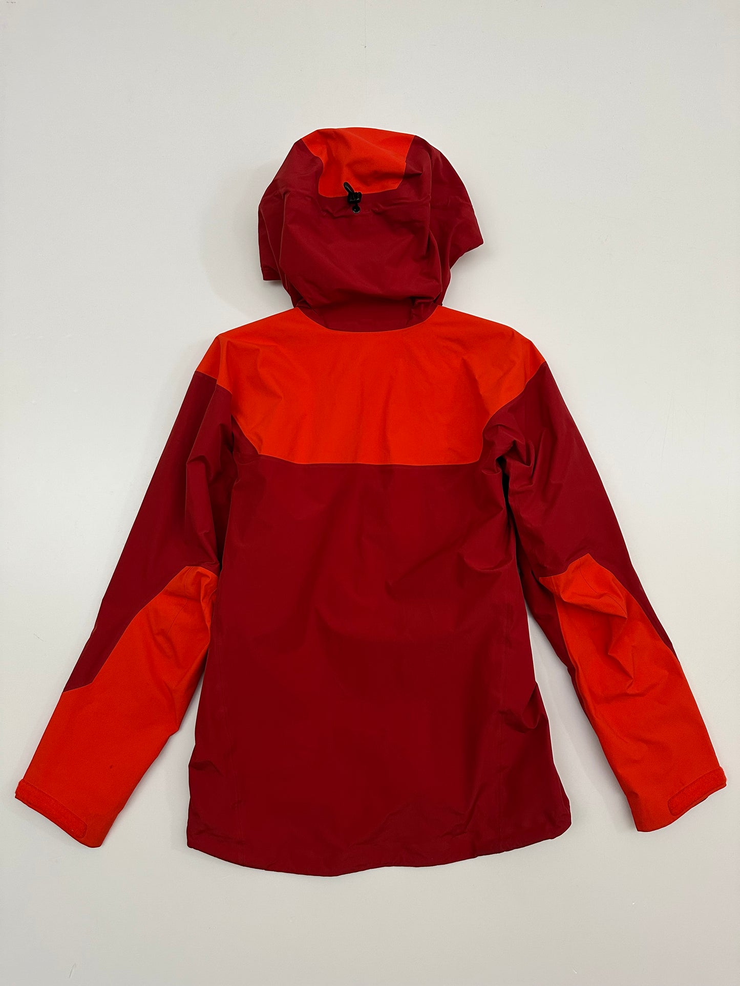 Arc'teryx Alpha AR Jacket Men's Size M Medium Cayenne / Magma Red GORE-TEX Pro