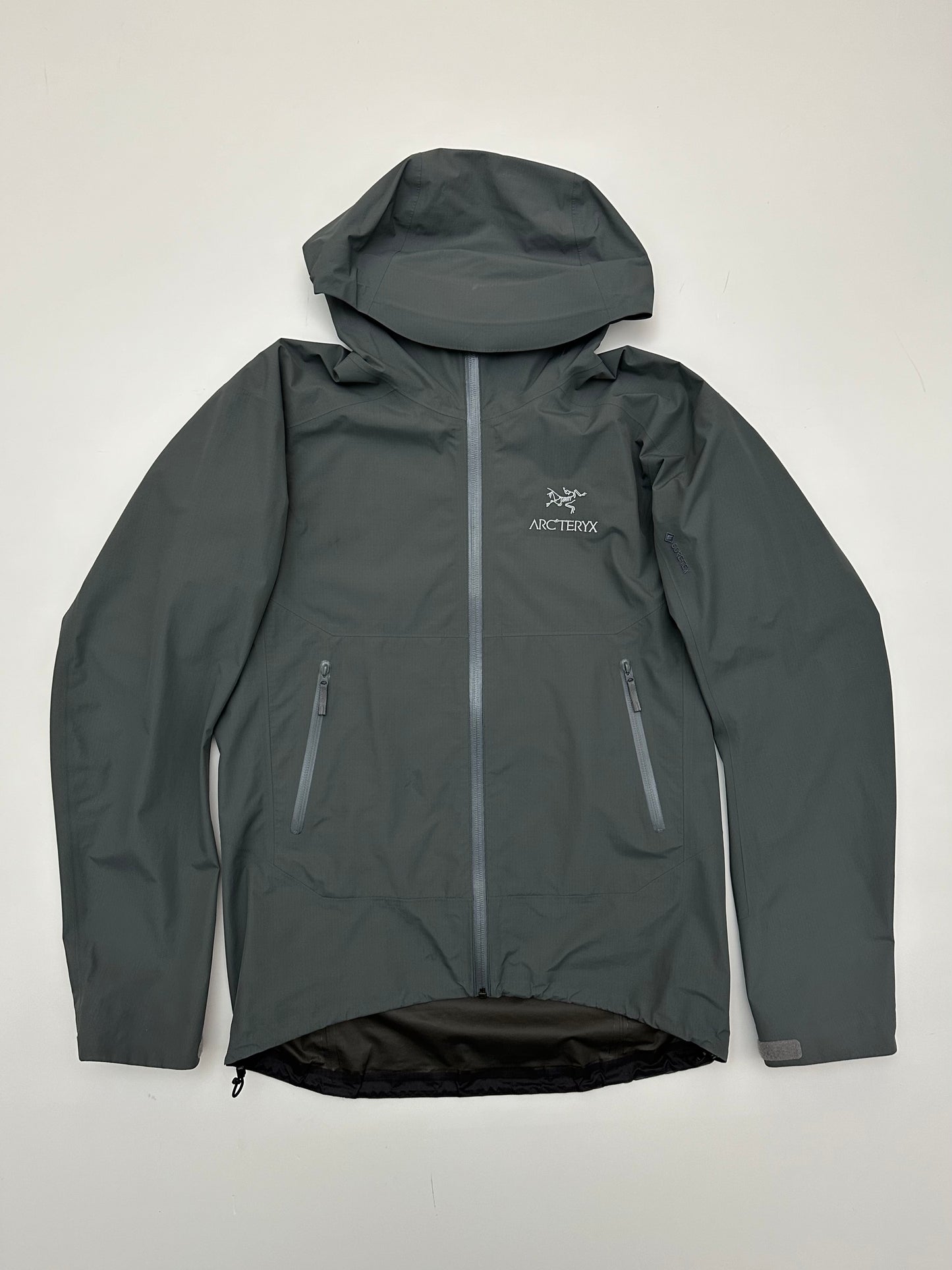 Arc’teryx Zeta SL Jacket Microchip Grey Men’s S Small Gore-Tex