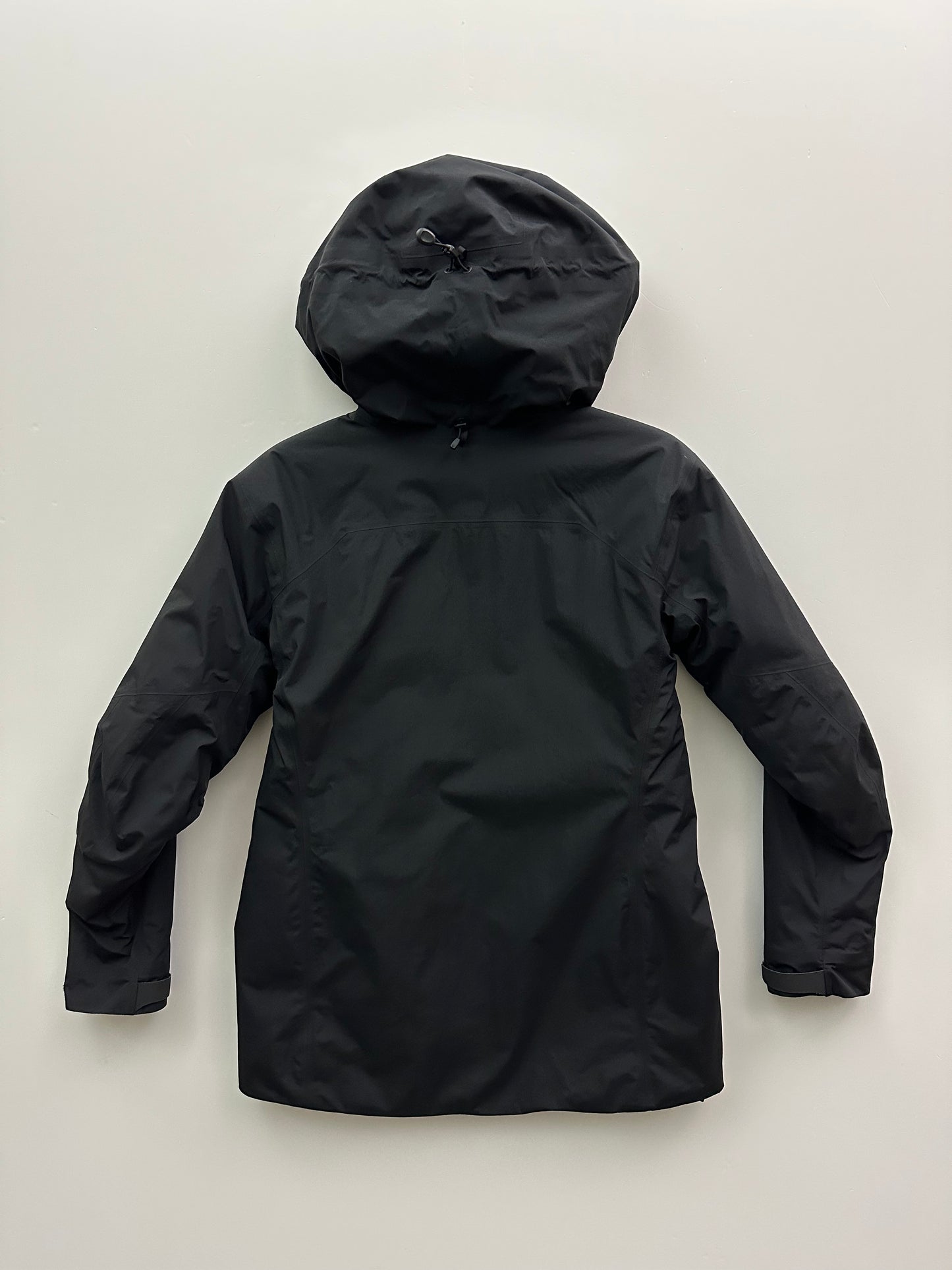Arc’teryx Beta Insulated Jacket Black Women’s L Large Gore-Tex