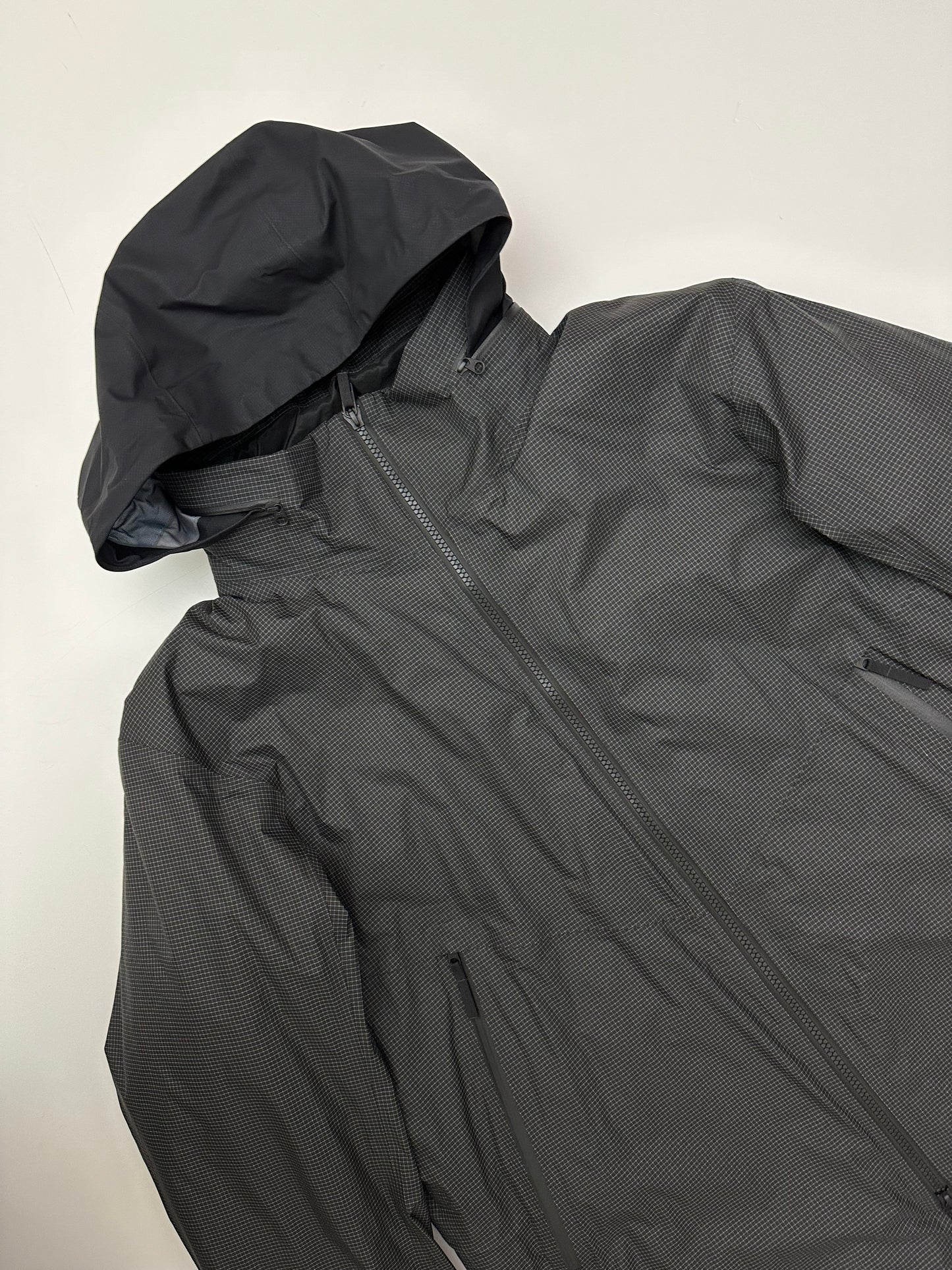 Arc’teryx Veilance Monitor IS GR Coat Black Men’s M Medium Gore-Tex