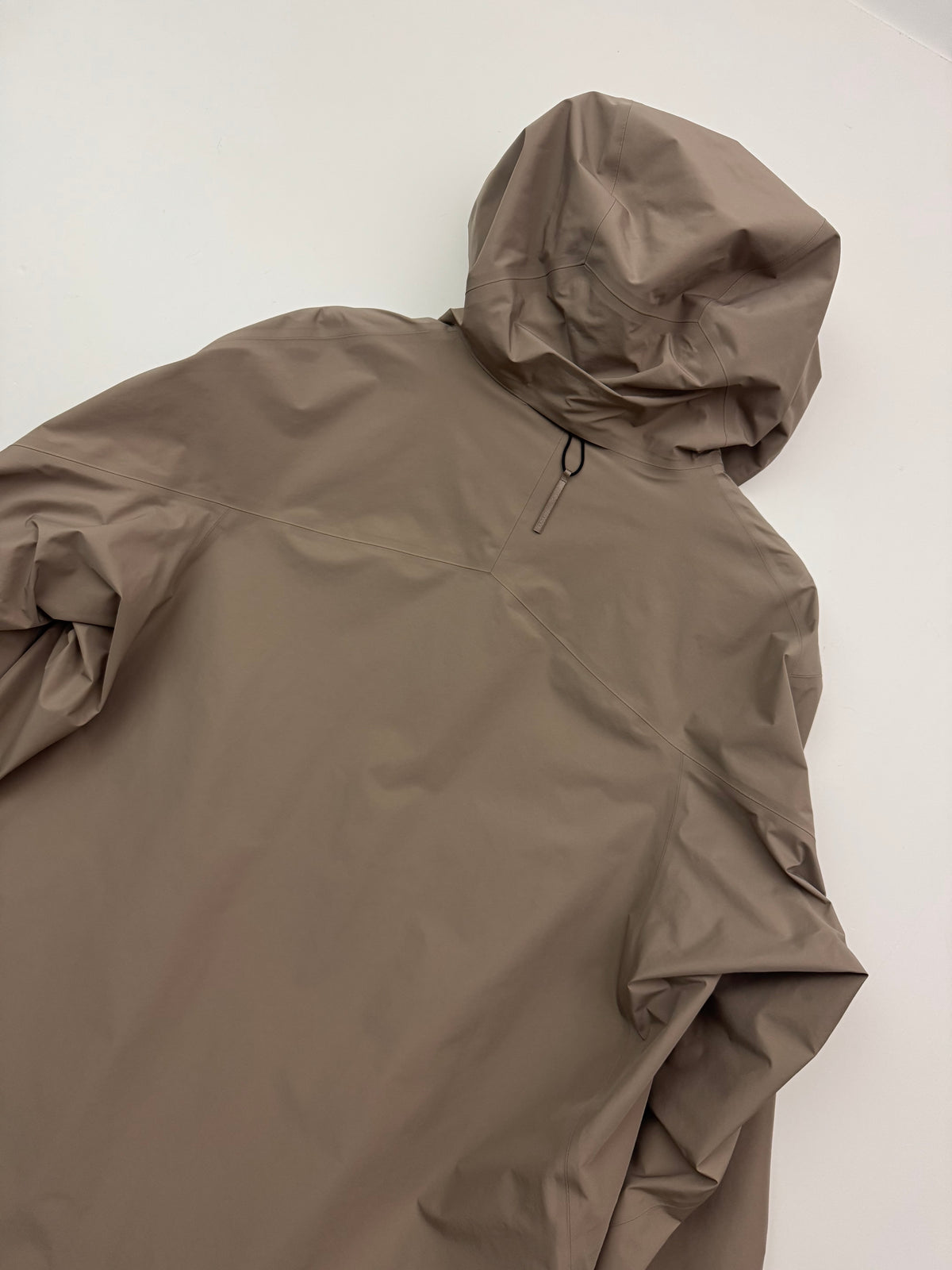 Arc'teryx Veilance Monitor Coat Soil Brown Men's M Medium Gore-Tex