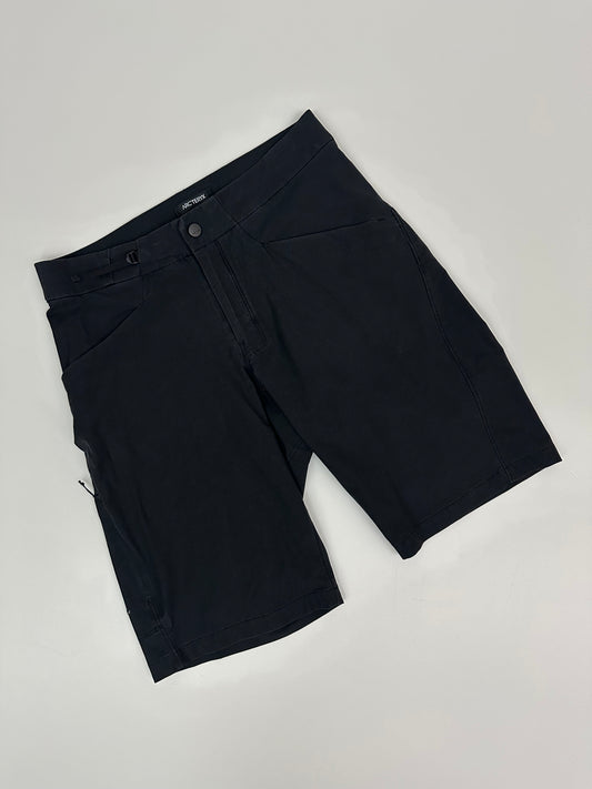 Arc’teryx Konseal Shorts 11” Men’s 30 Black