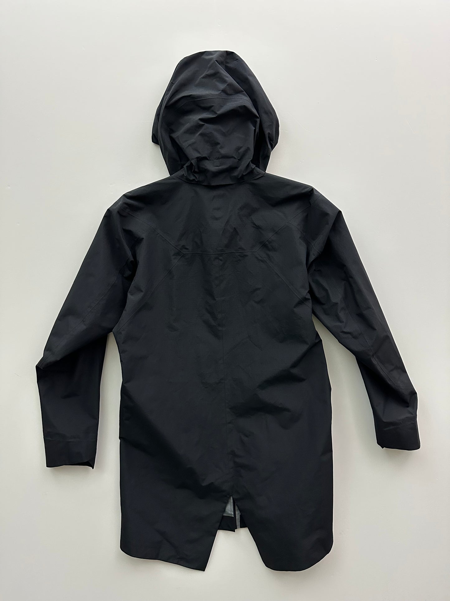 Arc’teryx Veilance Monitor Coat Black Men’s M Medium Gore-Tex