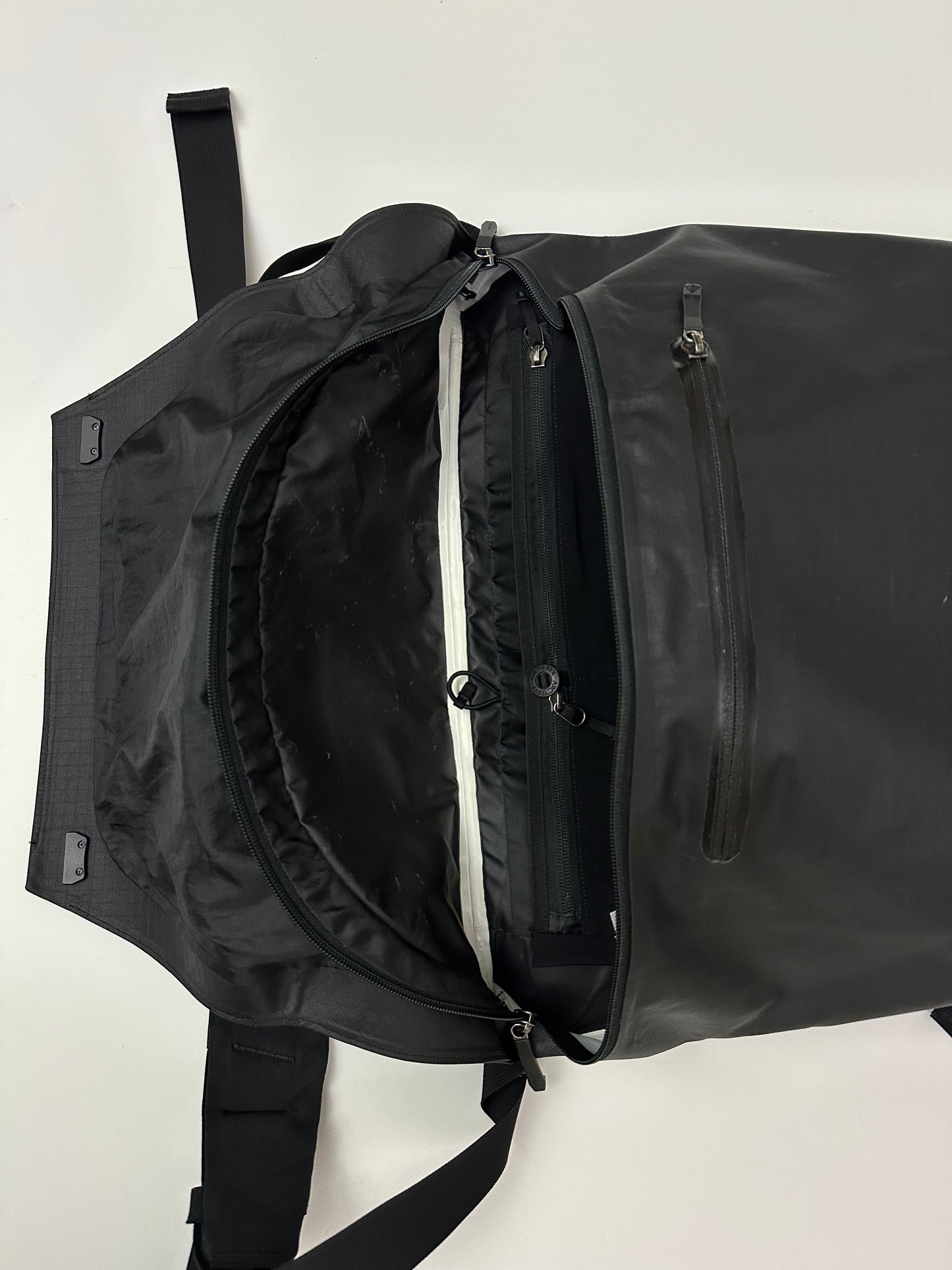 Arc’teryx Granville Courier 16 Bag Black
