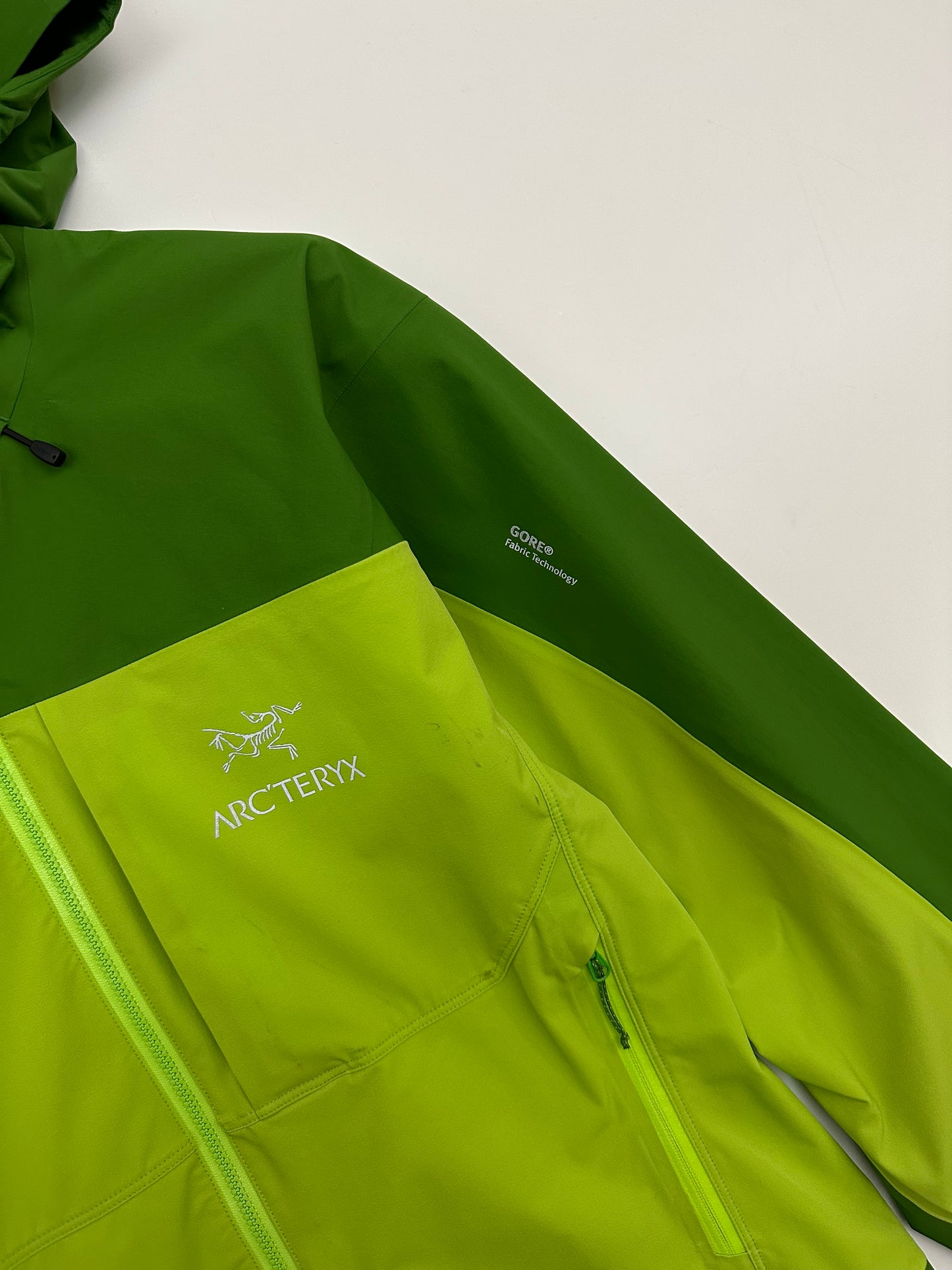 Arc’teryx Alpha Comp Hoody Mantis Green Men’s S Small Gore-Tex Hybrid