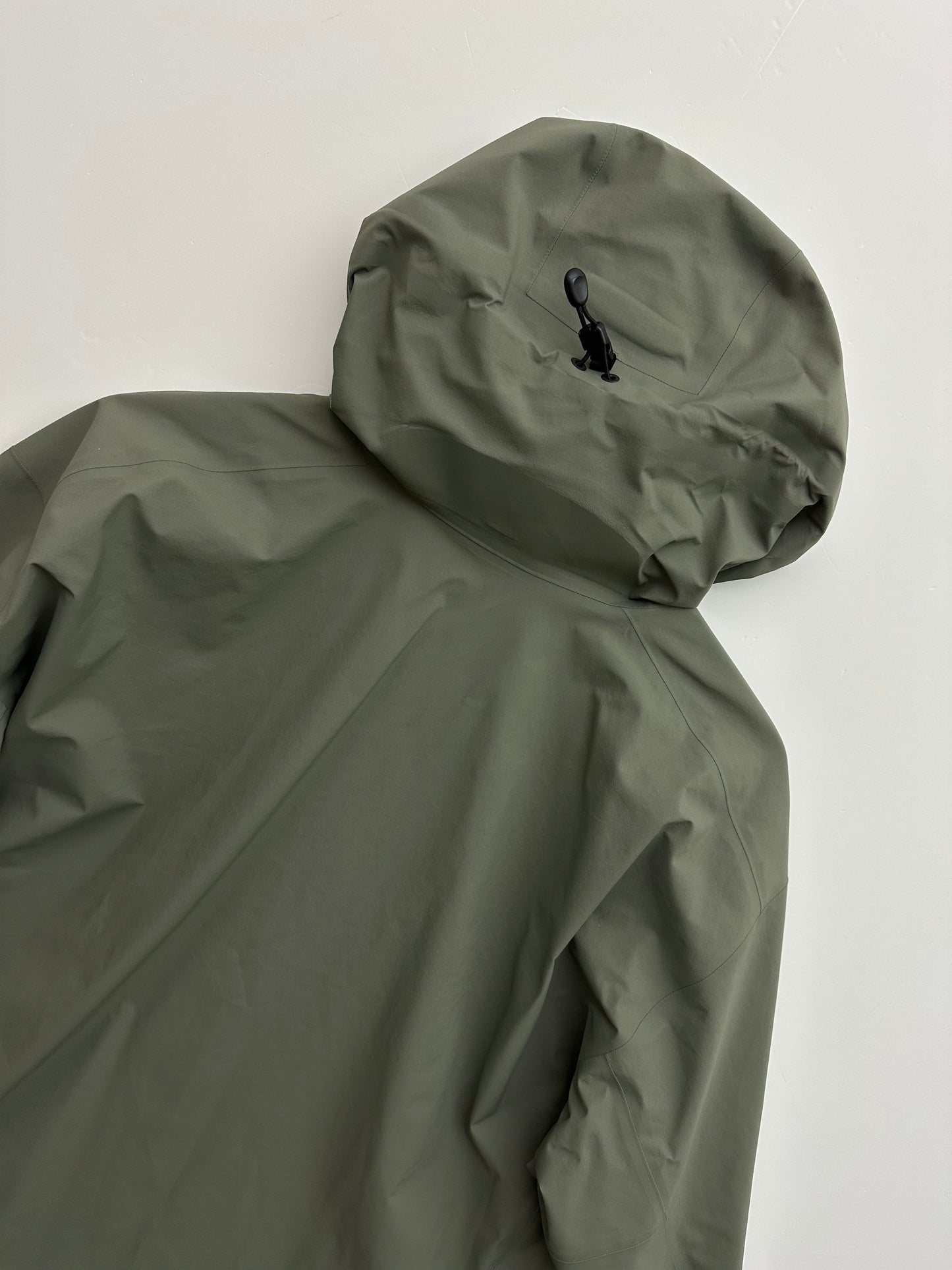 Arc’teryx Beta Jacket Forage Green Men’s XL Extra Large Gore-Tex RECCO