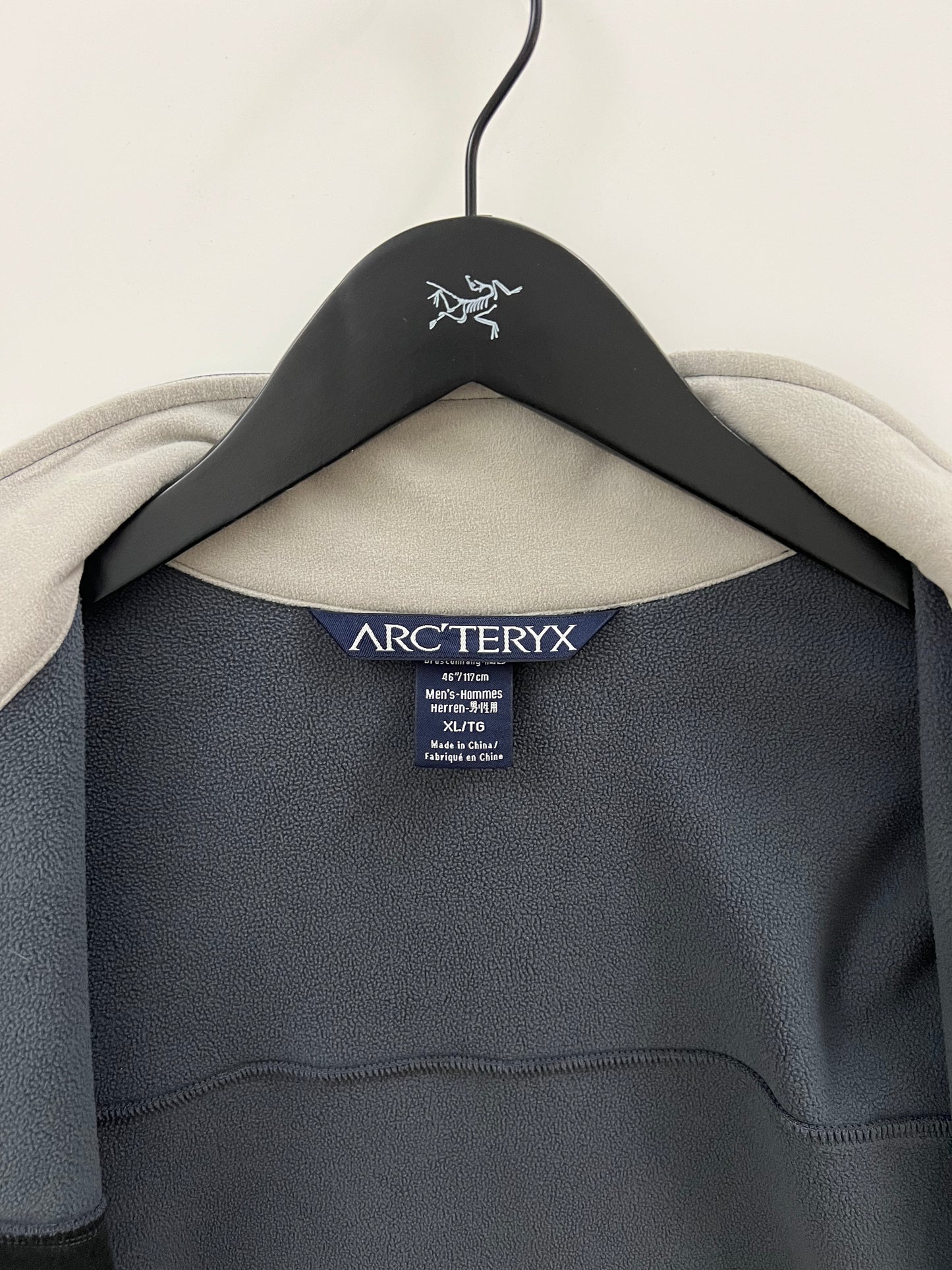 Arc’teryx LEAF Bravo Jacket Wolf Grey Men’s XL Extra Large Fortius 3.0™