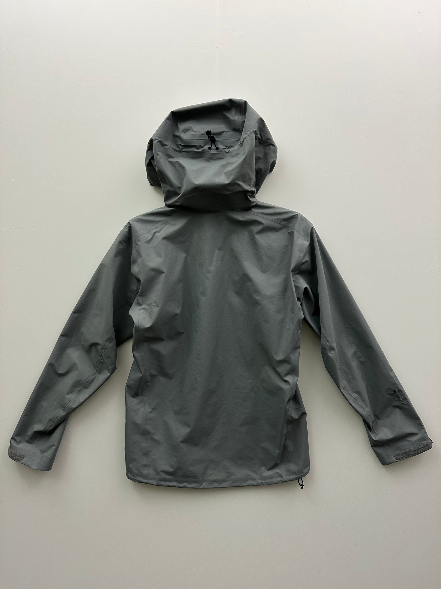 Arc’teryx Beta SL Jacket Void Grey Men’s S Small Gore-Tex
