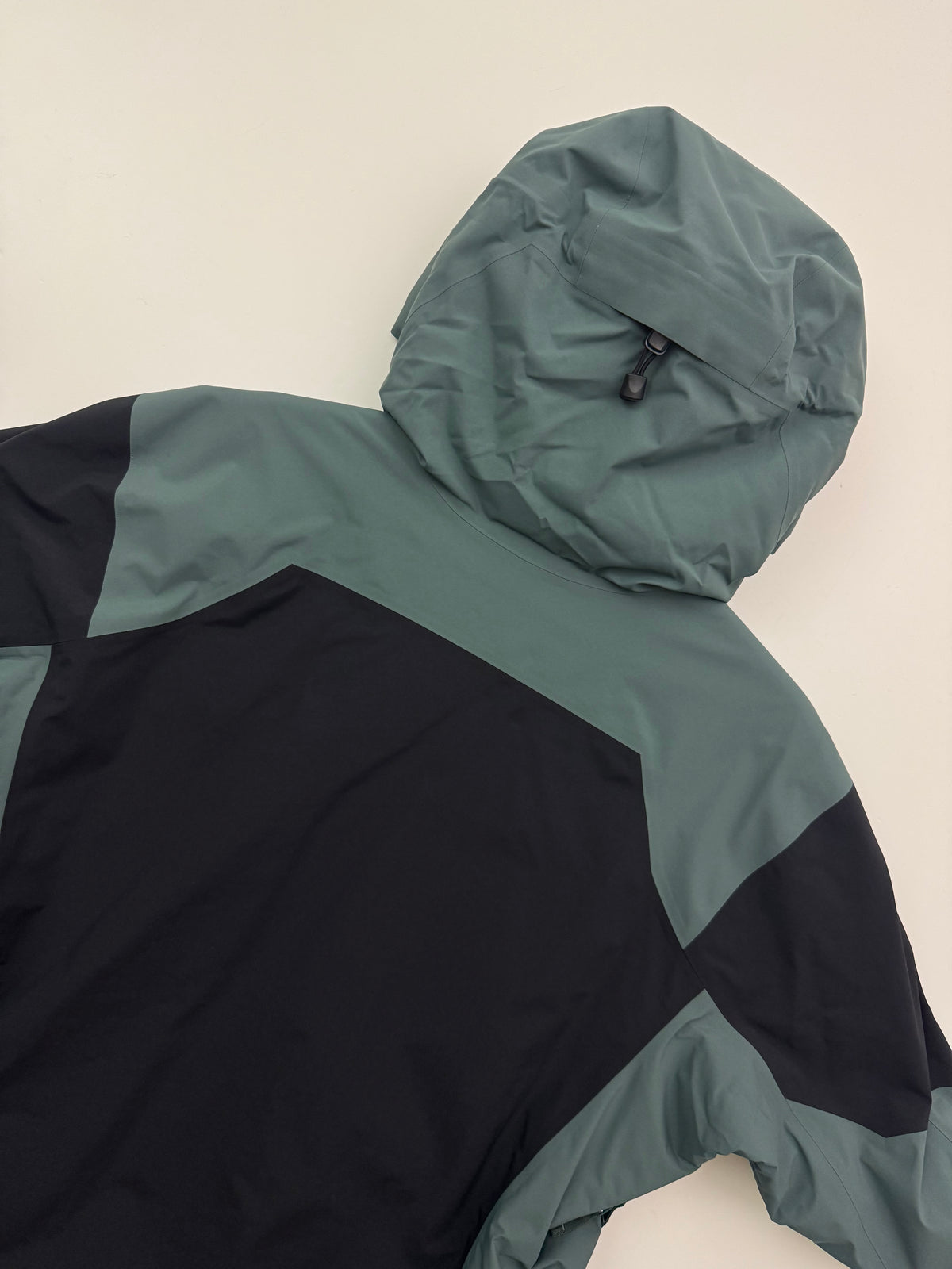 Arc'teryx Sabre Insulated Jacket Dark Magic Men's L Large Gore-Tex RECCO