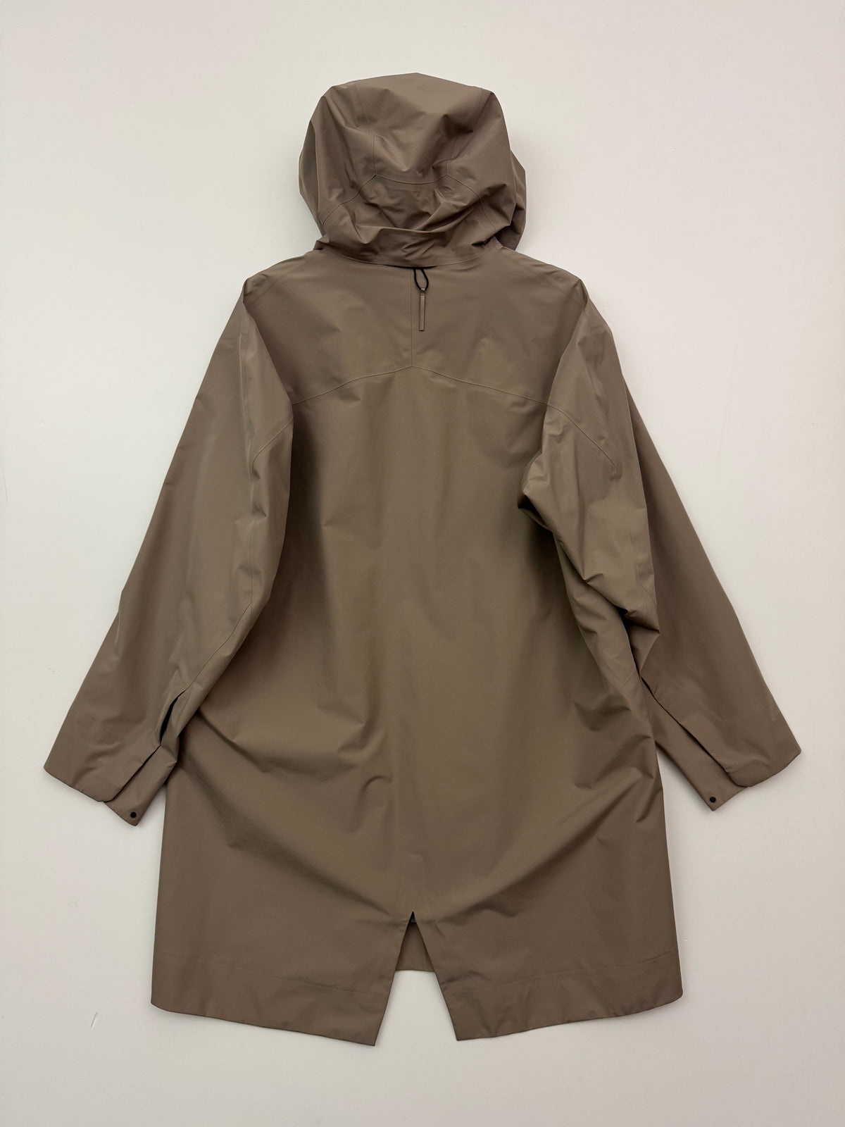 Arc'teryx Veilance Monitor Coat Soil Brown Men's M Medium Gore-Tex