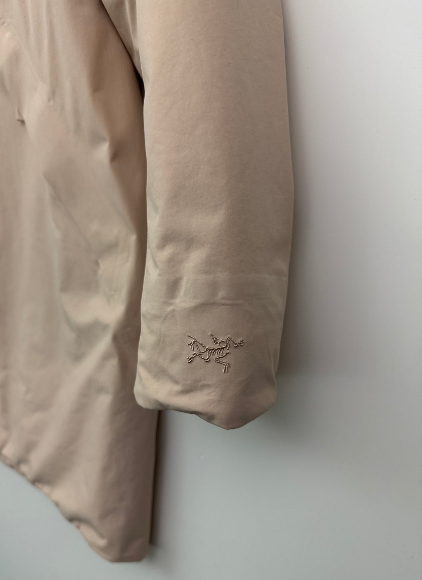 Arc'teryx Sensa Parka Women's L Large Gore-Tex