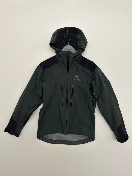 Arc’teryx Alpha AR Jacket Graphite Grey Men’s S Small Gore-Tex Pro