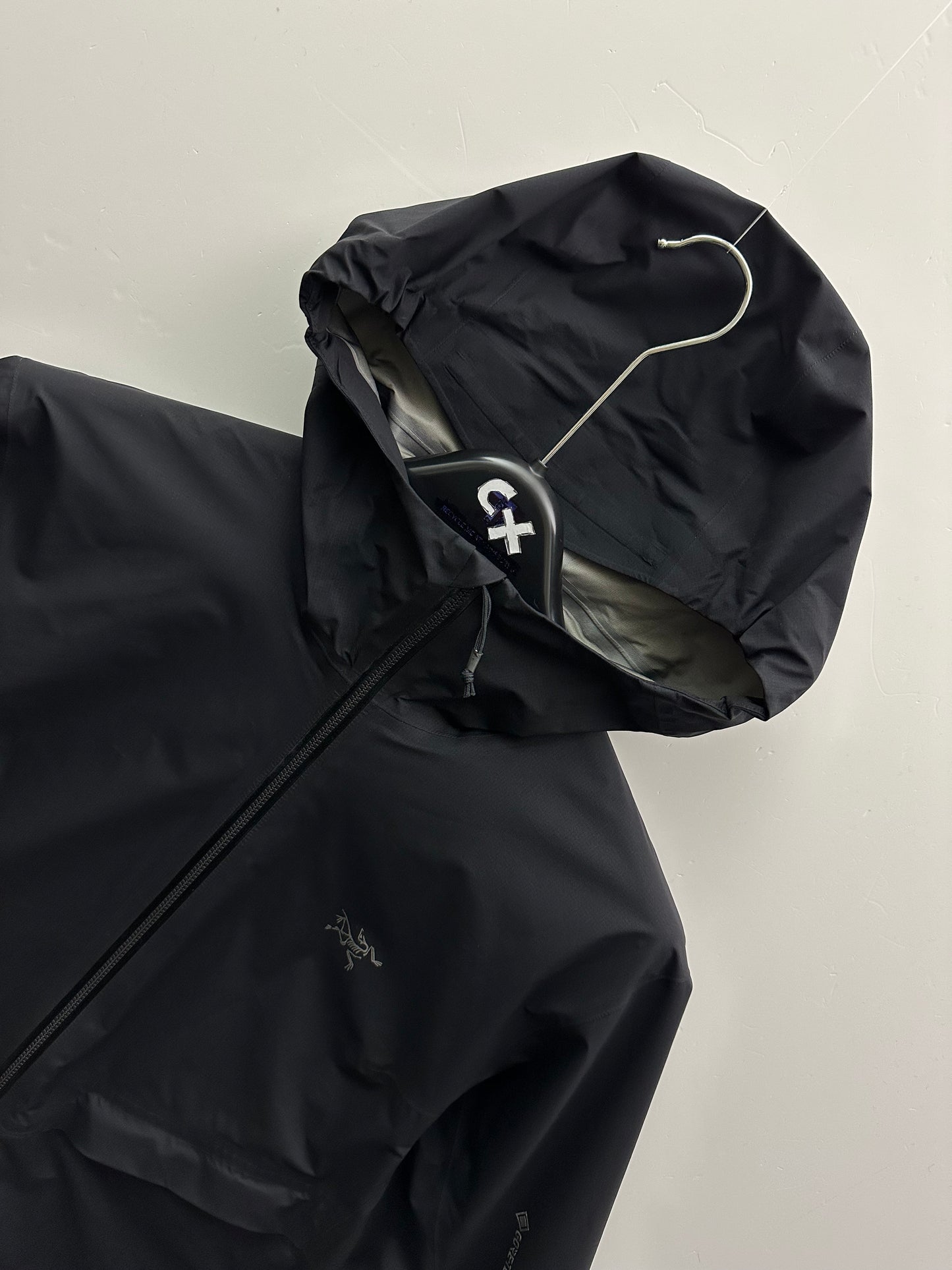 Arc’teryx Norvan LT Hoody Black Women’s M Medium Gore-Tex