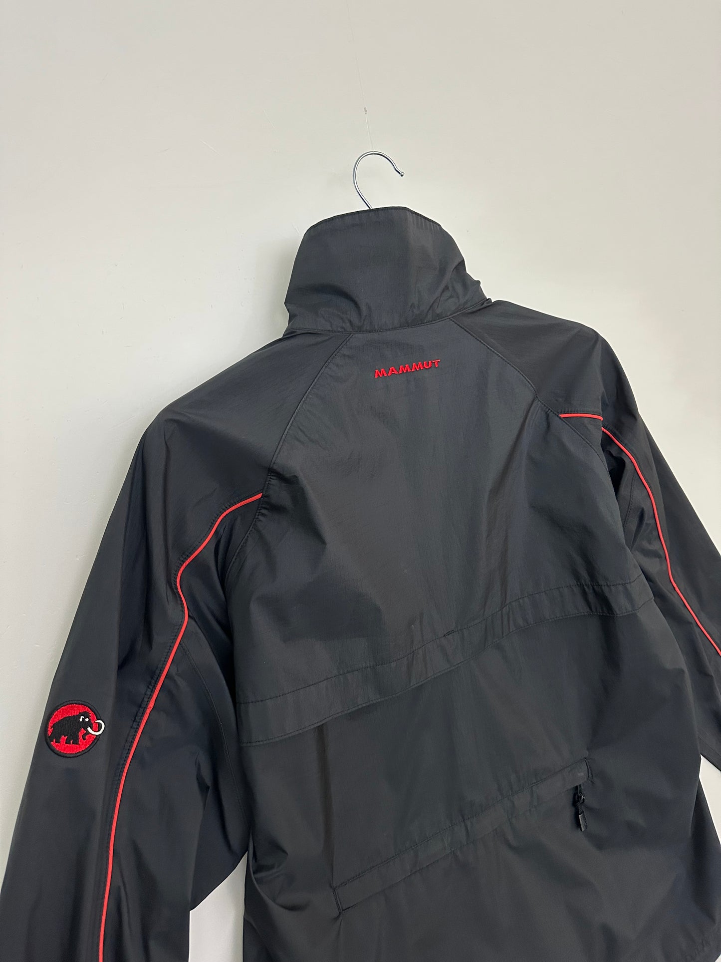Mammut Wenaha DRYtech Waterproof Jacket Black/Red Men’s Large