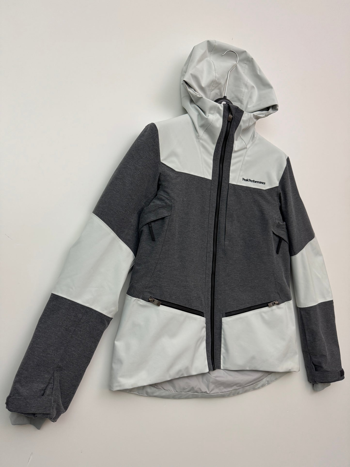 Peak Performance Balmaz Ski Jacket Women’s L Large Grey Two Tone Coat