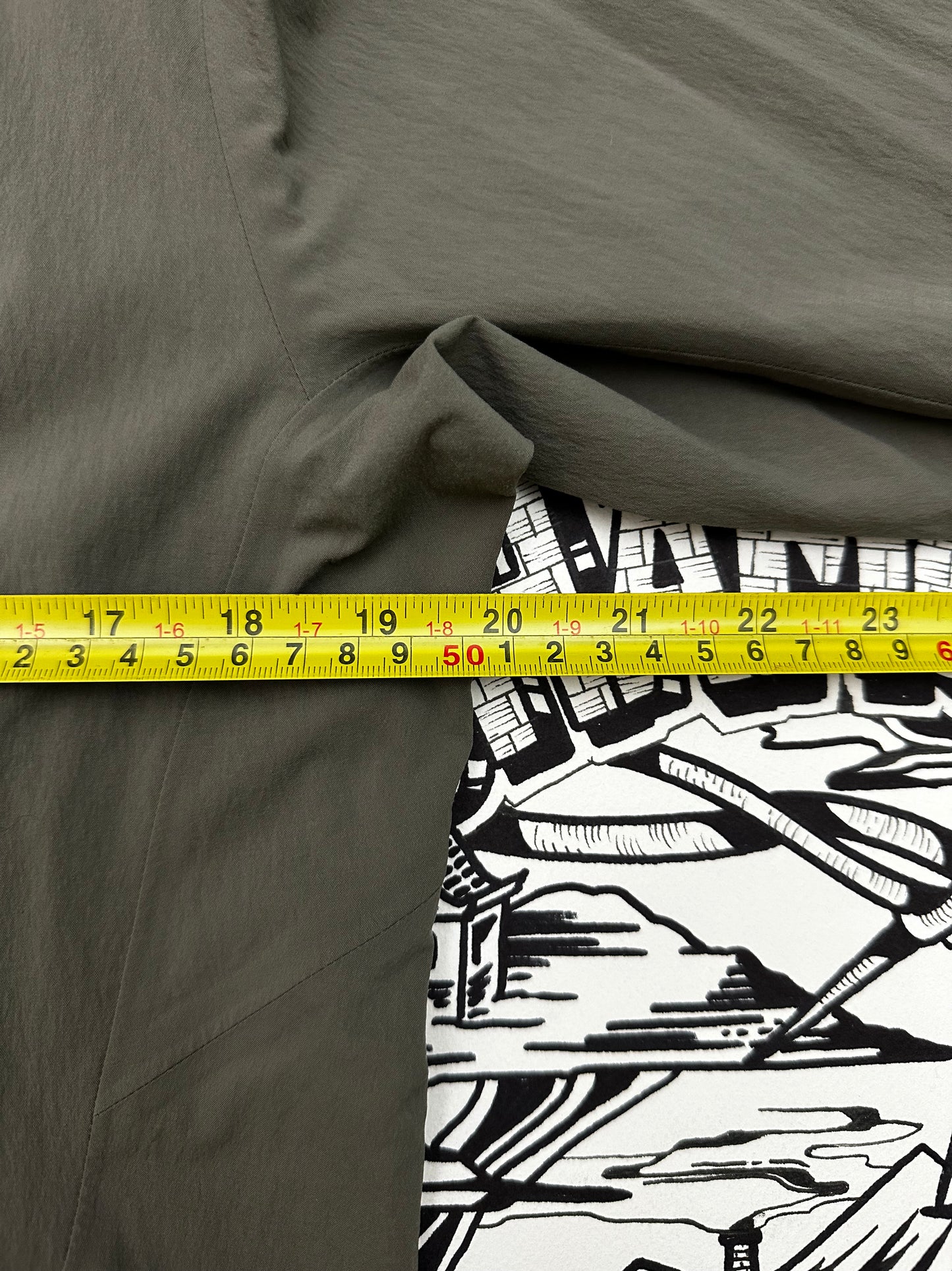 Arc'teryx Veilance Blazer LT Men's Size S Small Clay