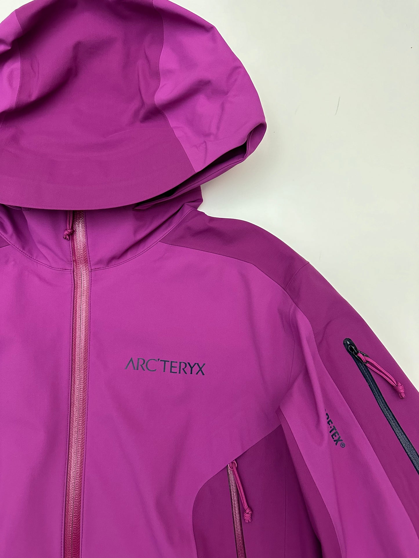 Arc’teryx Stingray Jacket Pink Women’s S Small Gore-Tex RECCO