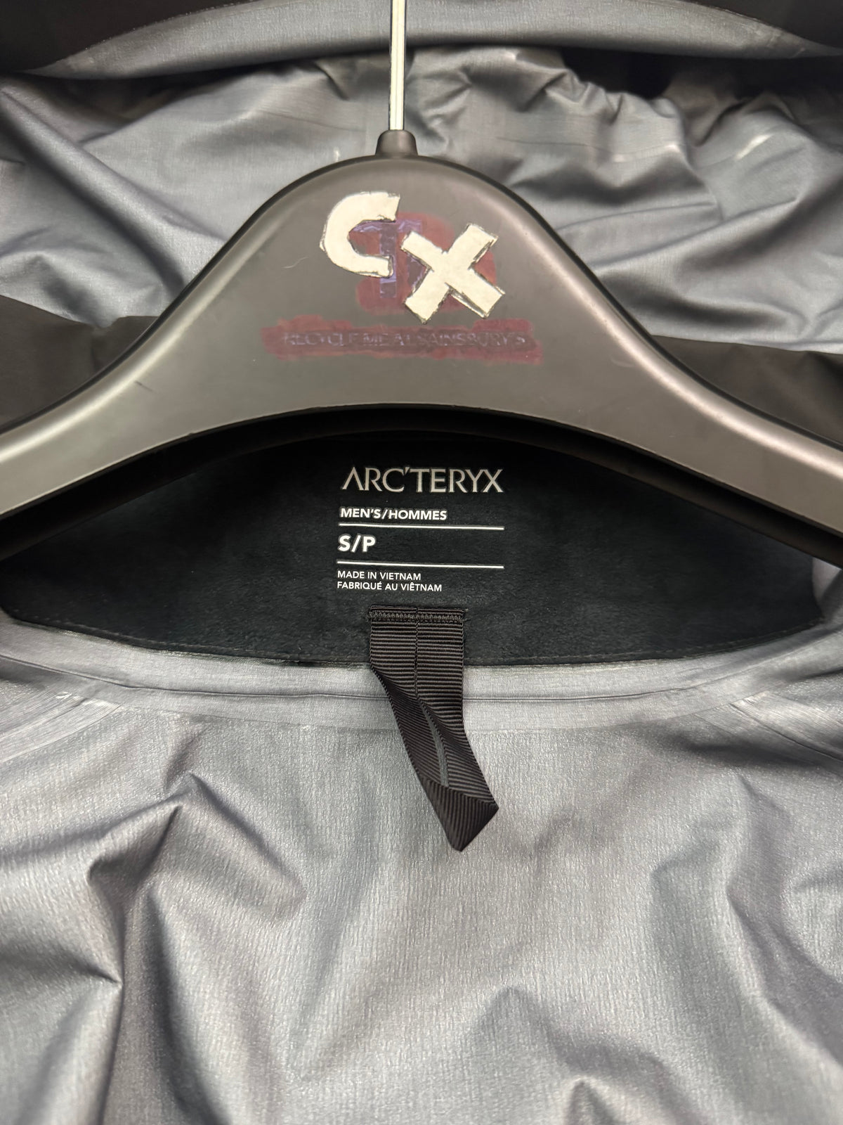 Arc’teryx Beta AR Jacket Black Men’s S Small Gore-Tex Pro RECCO