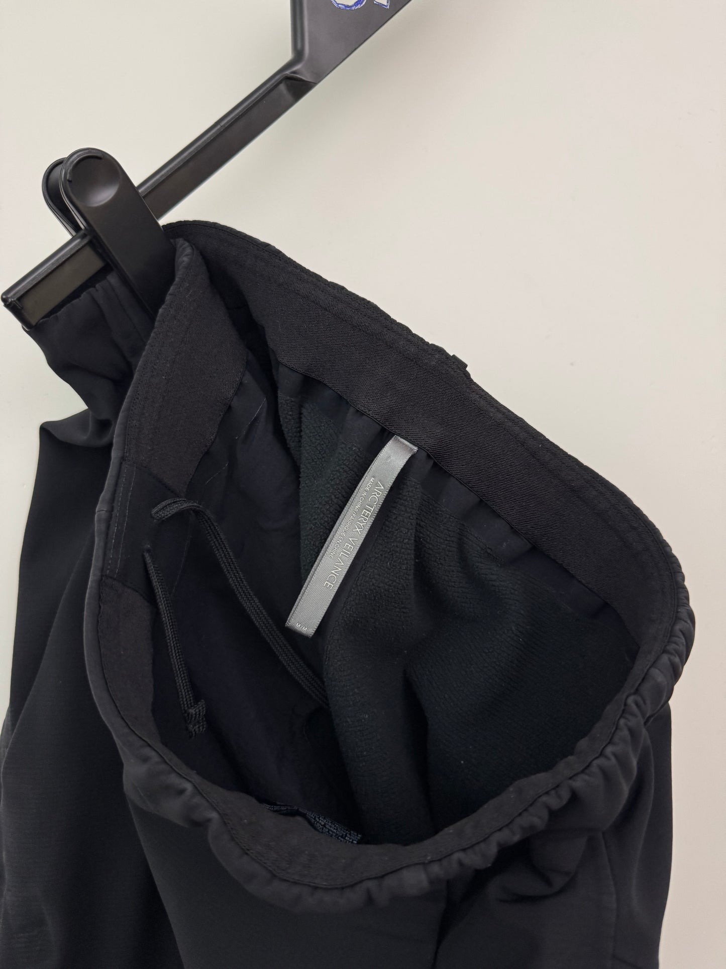 Arc'teryx Veilance Secant Heavy Weight Trackpant Black Men's Medium