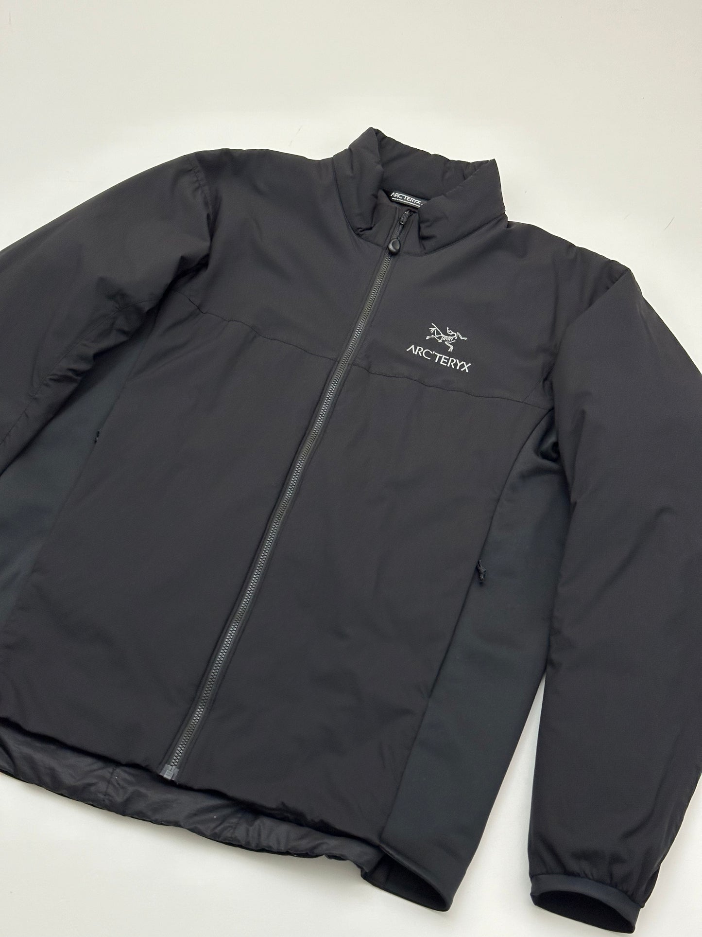 Arc’teryx Atom LT Jacket Black Men’s M Medium